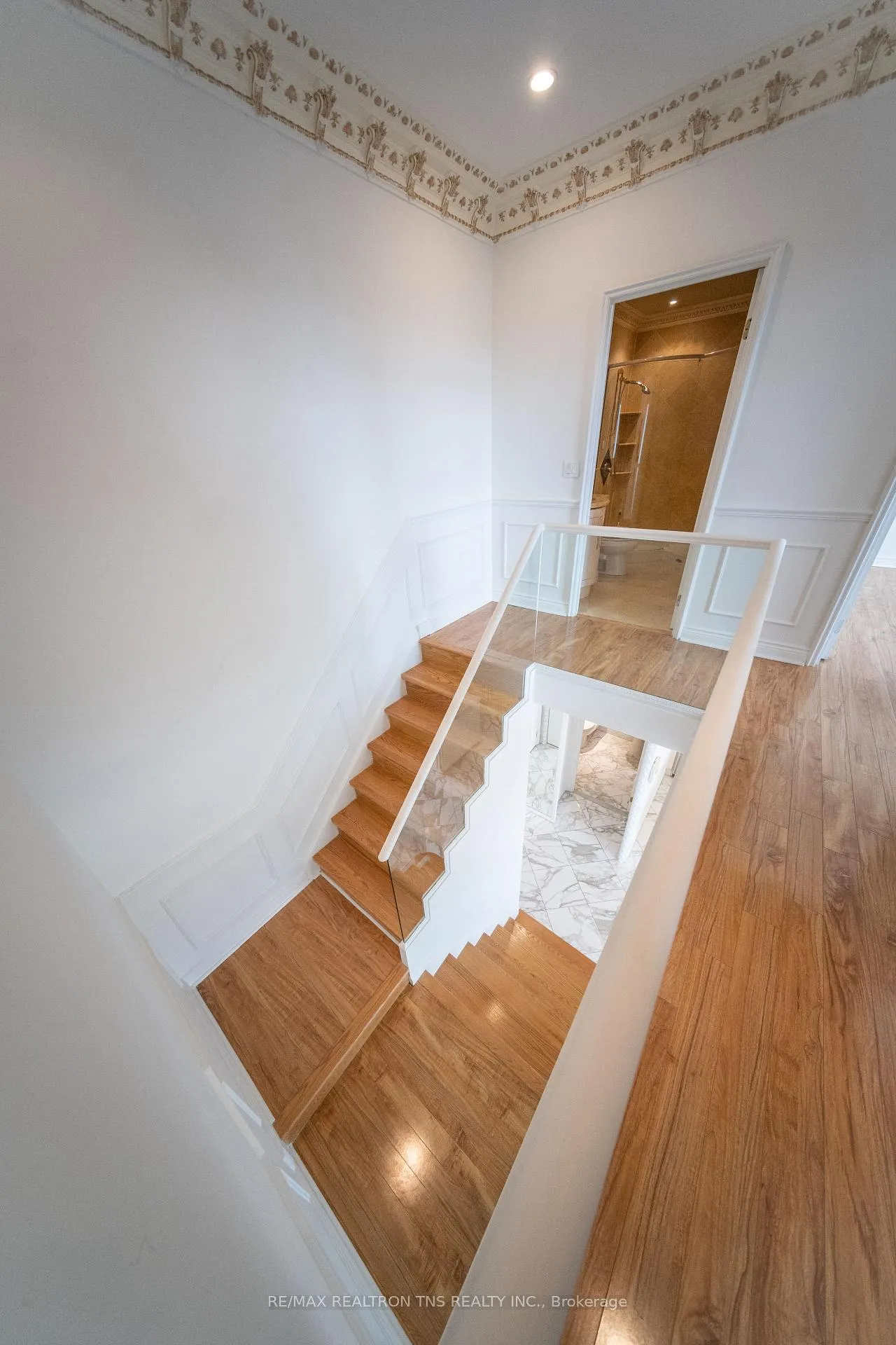 Photo 38 of Unit Ph1, 135 Pond Drive, Markham, Commerce Valley — HOMEH