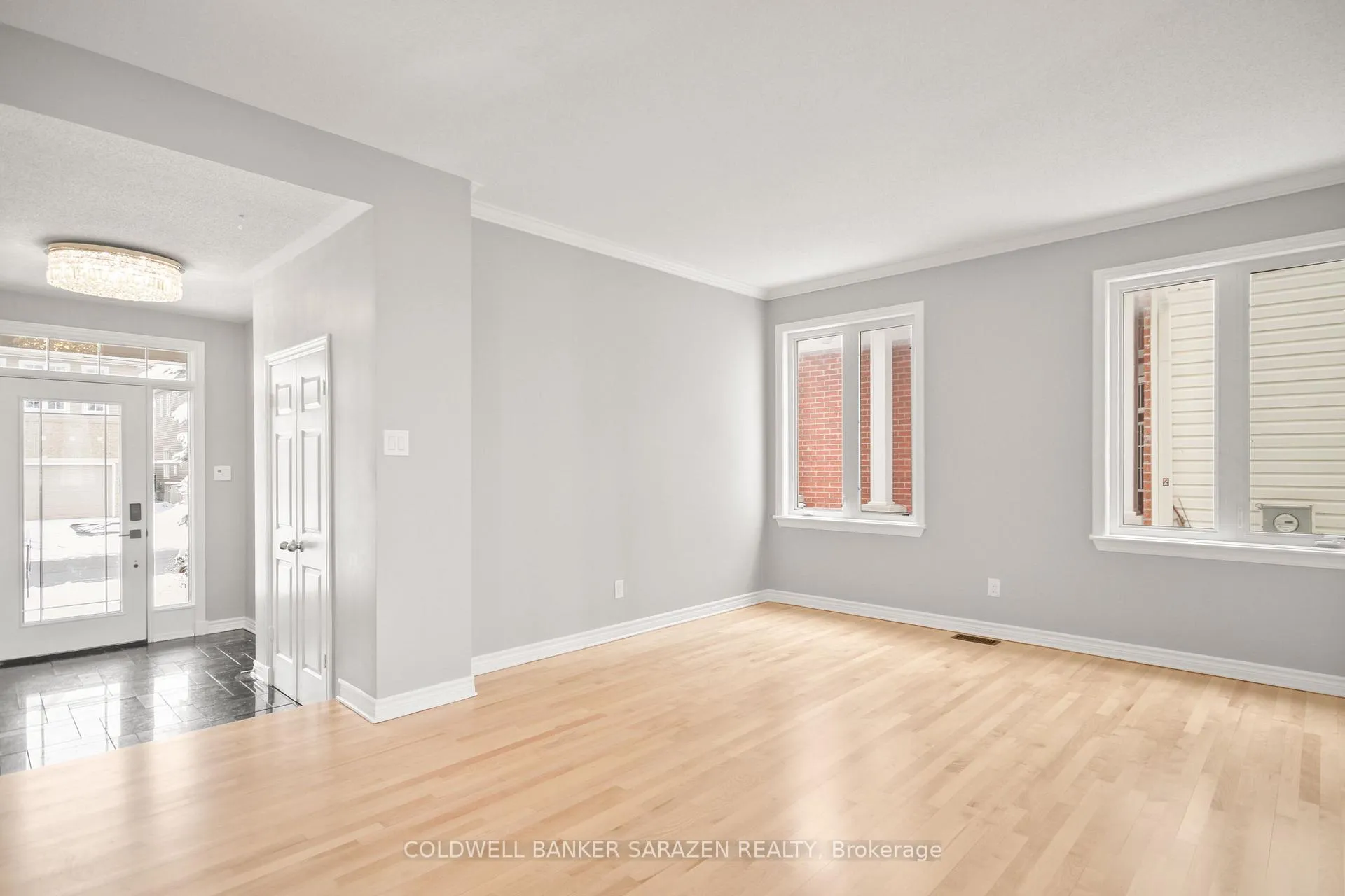 Photo 6 of 149 August Lily Crescent, Ottawa, Riverside South/Gloucester Glen — HOMEH
