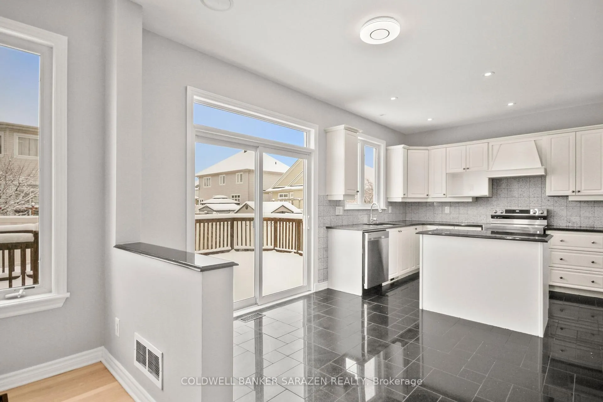 Photo 10 of 149 August Lily Crescent, Ottawa, Riverside South/Gloucester Glen — HOMEH
