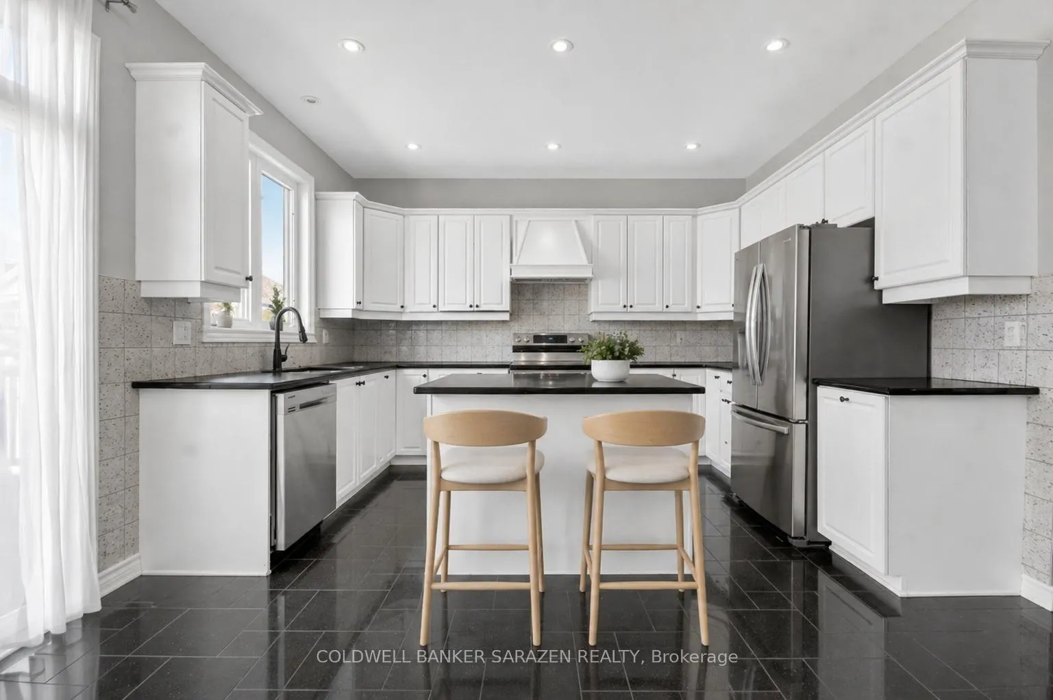 Photo 15 of 149 August Lily Crescent, Ottawa, Riverside South/Gloucester Glen — HOMEH