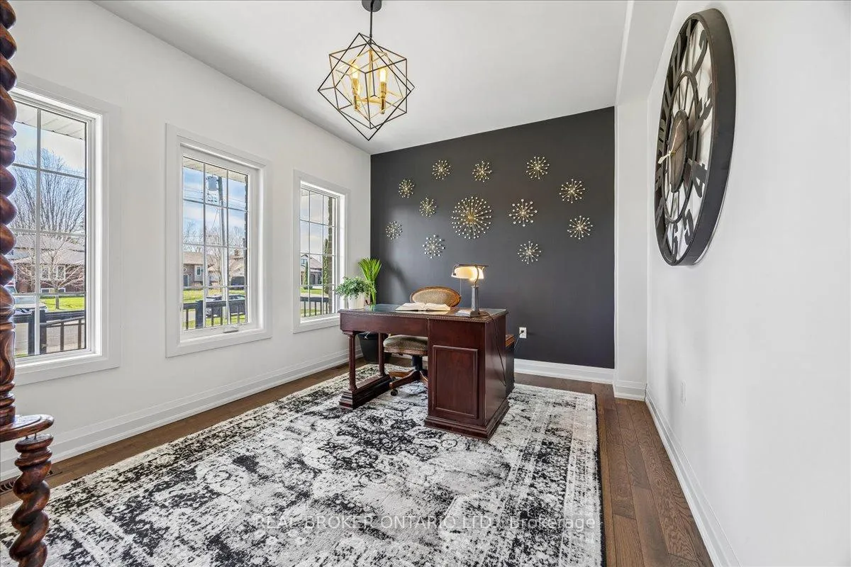Photo 6 of 215 Centre Street, Clearview, Stayner — HOMEH