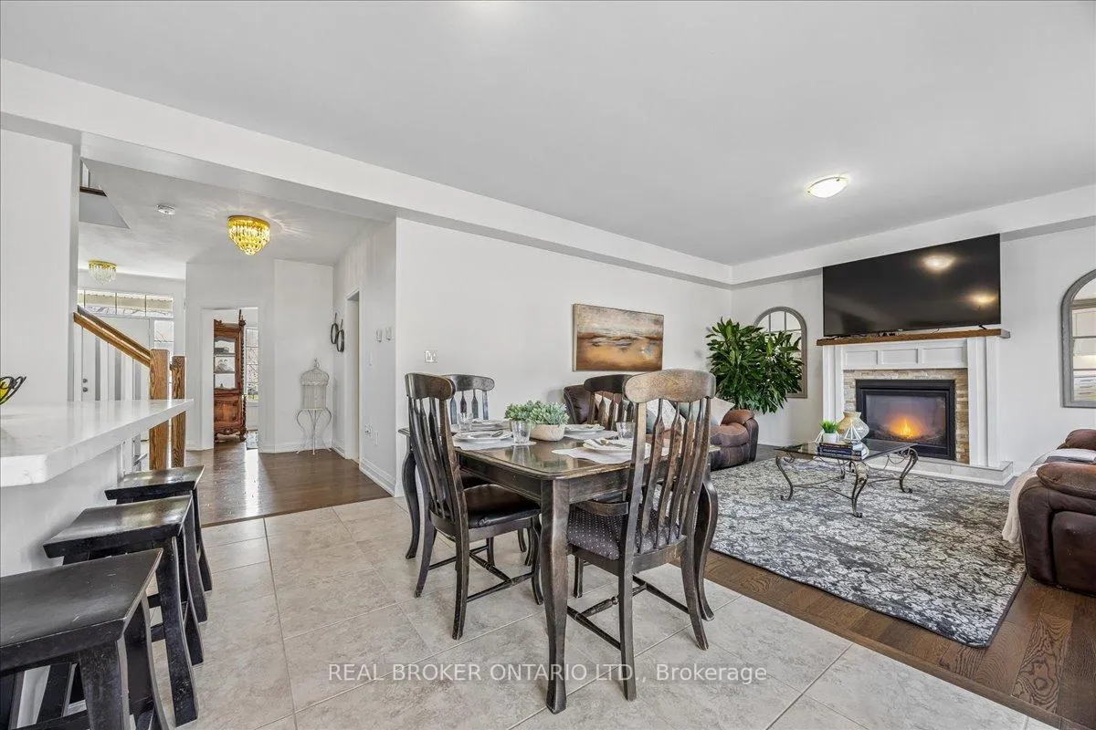 Photo 9 of 215 Centre Street, Clearview, Stayner — HOMEH