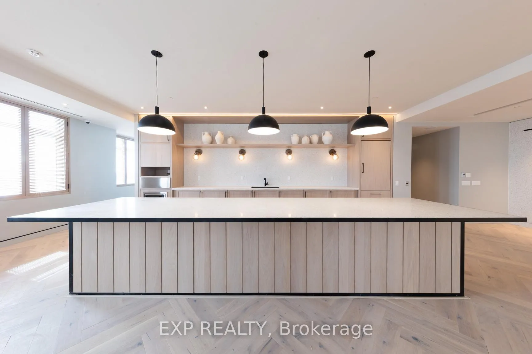 Photo 11 of Unit 1005, 225 Commerce Street, Vaughan, Vaughan Corporate Centre — HOMEH