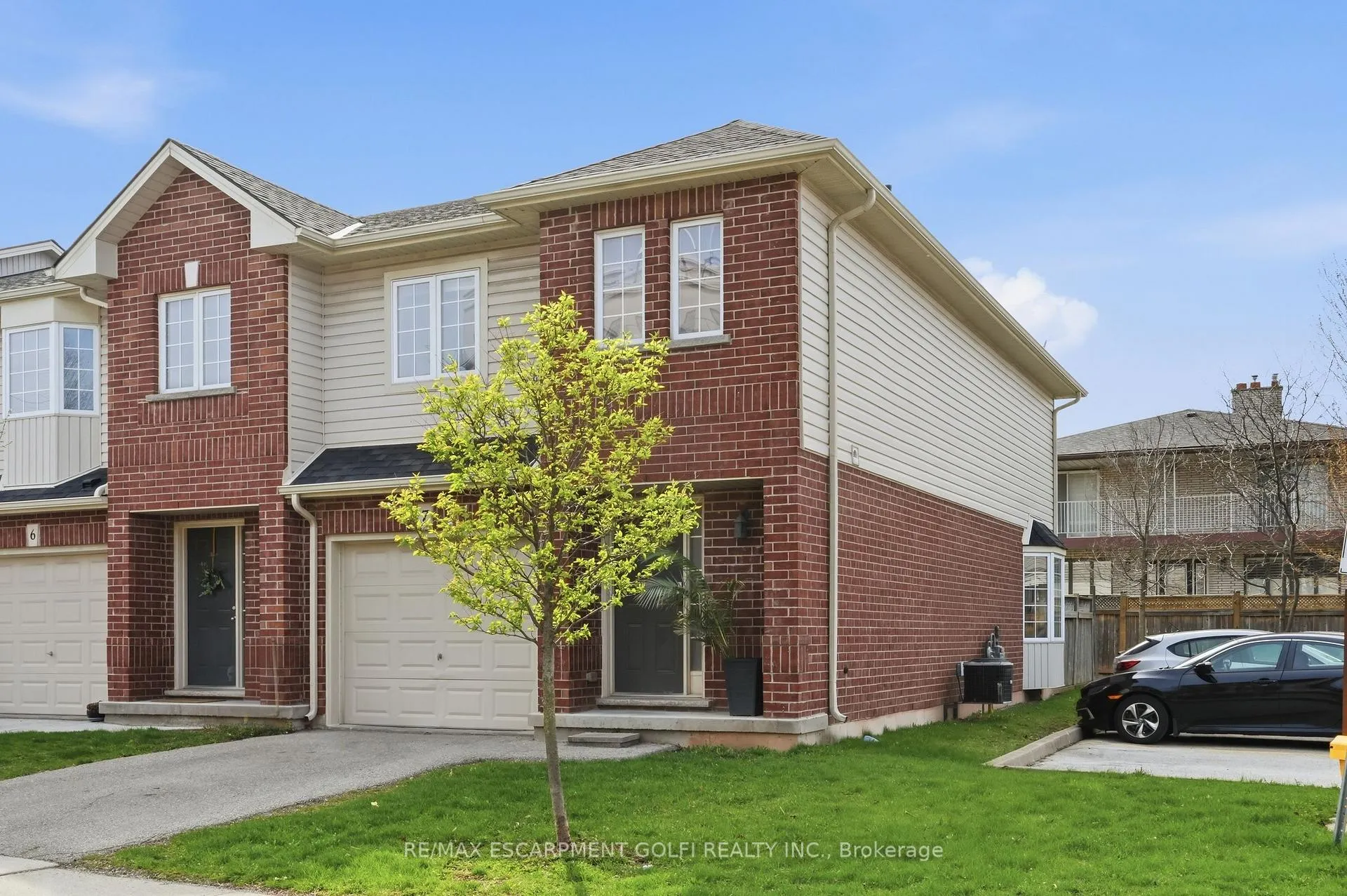 Photo 2 of Unit 7, 307 Highway 8, Hamilton, Stoney Creek — HOMEH