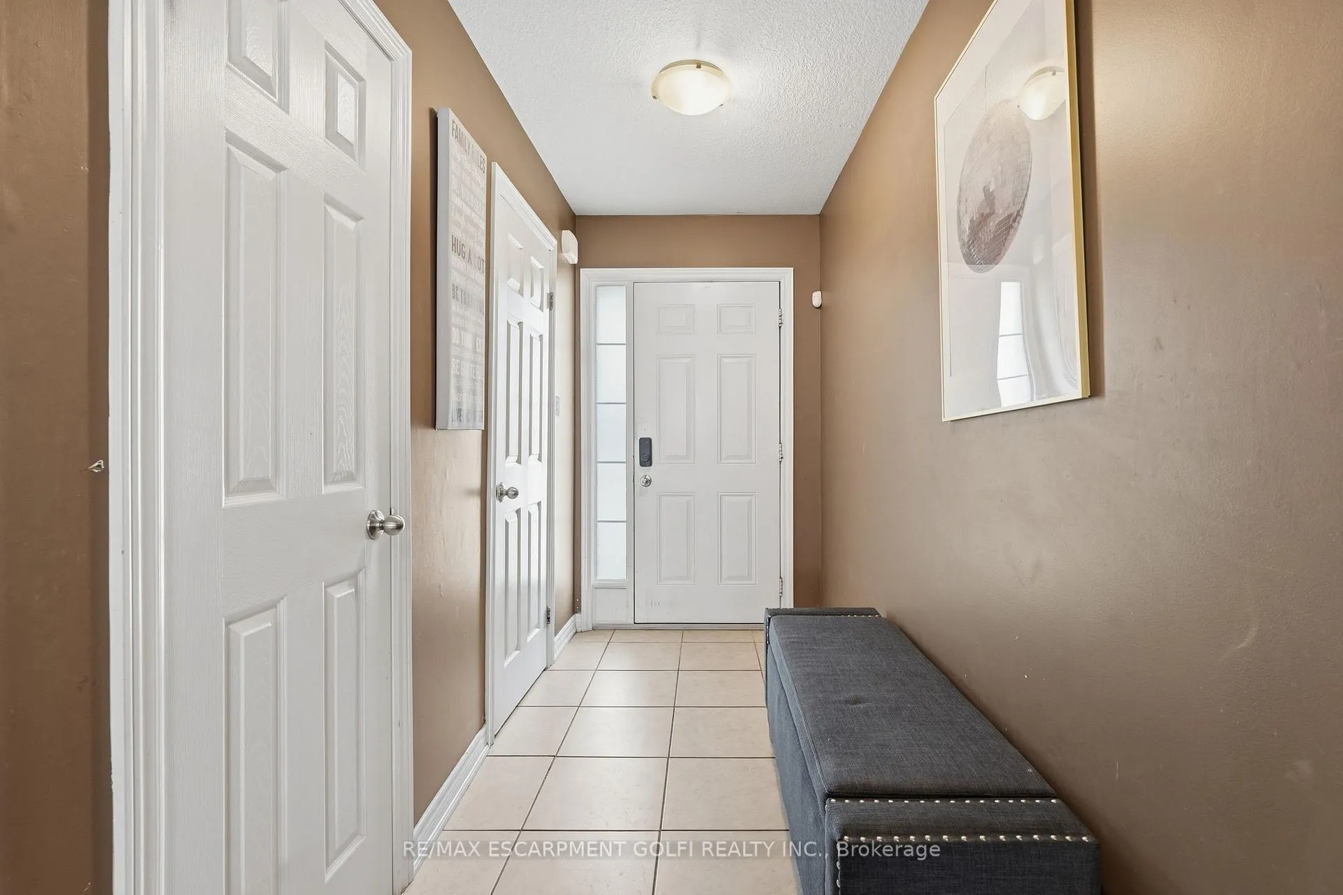 Photo 3 of Unit 7, 307 Highway 8, Hamilton, Stoney Creek — HOMEH