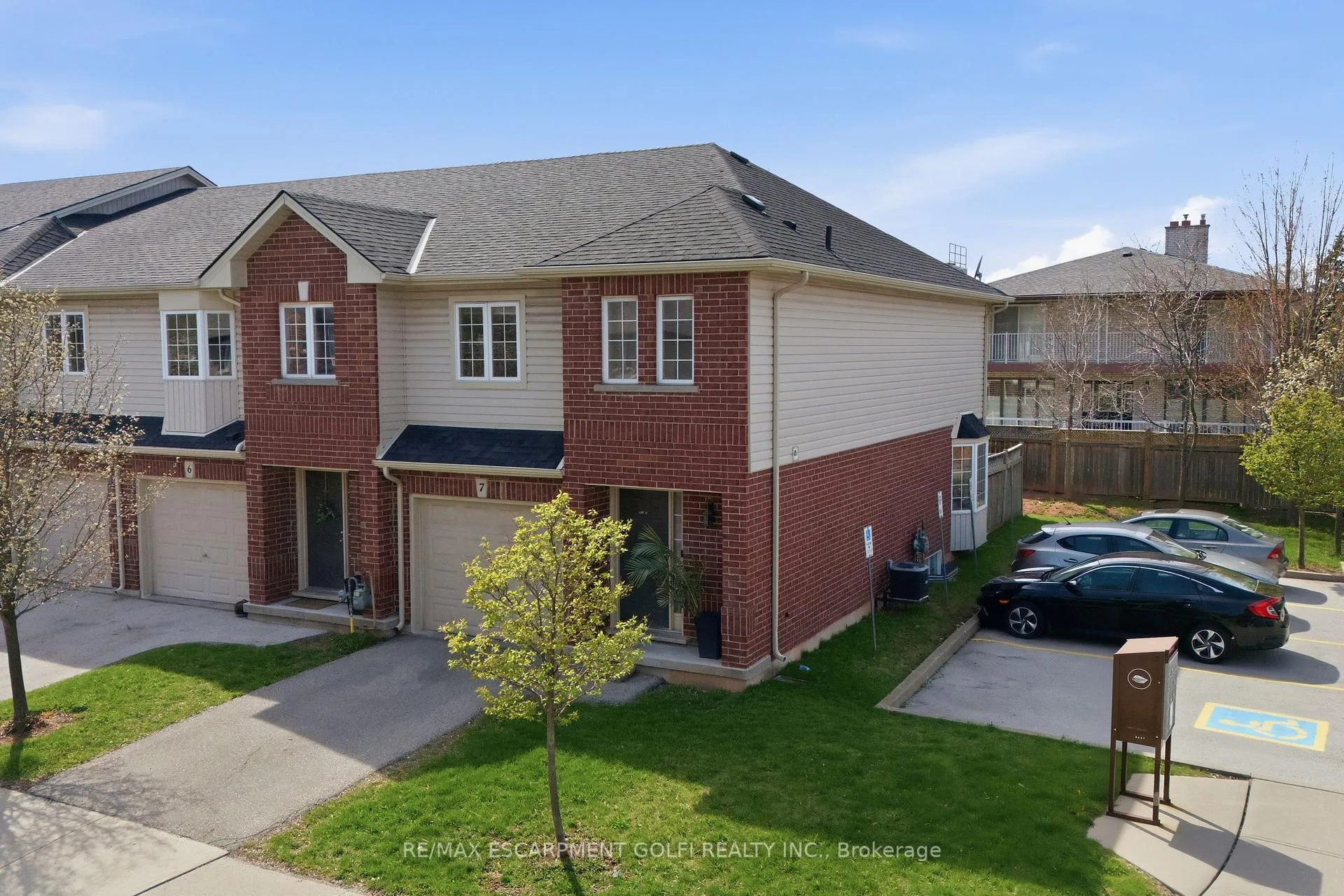 Photo 33 of Unit 7, 307 Highway 8, Hamilton, Stoney Creek — HOMEH
