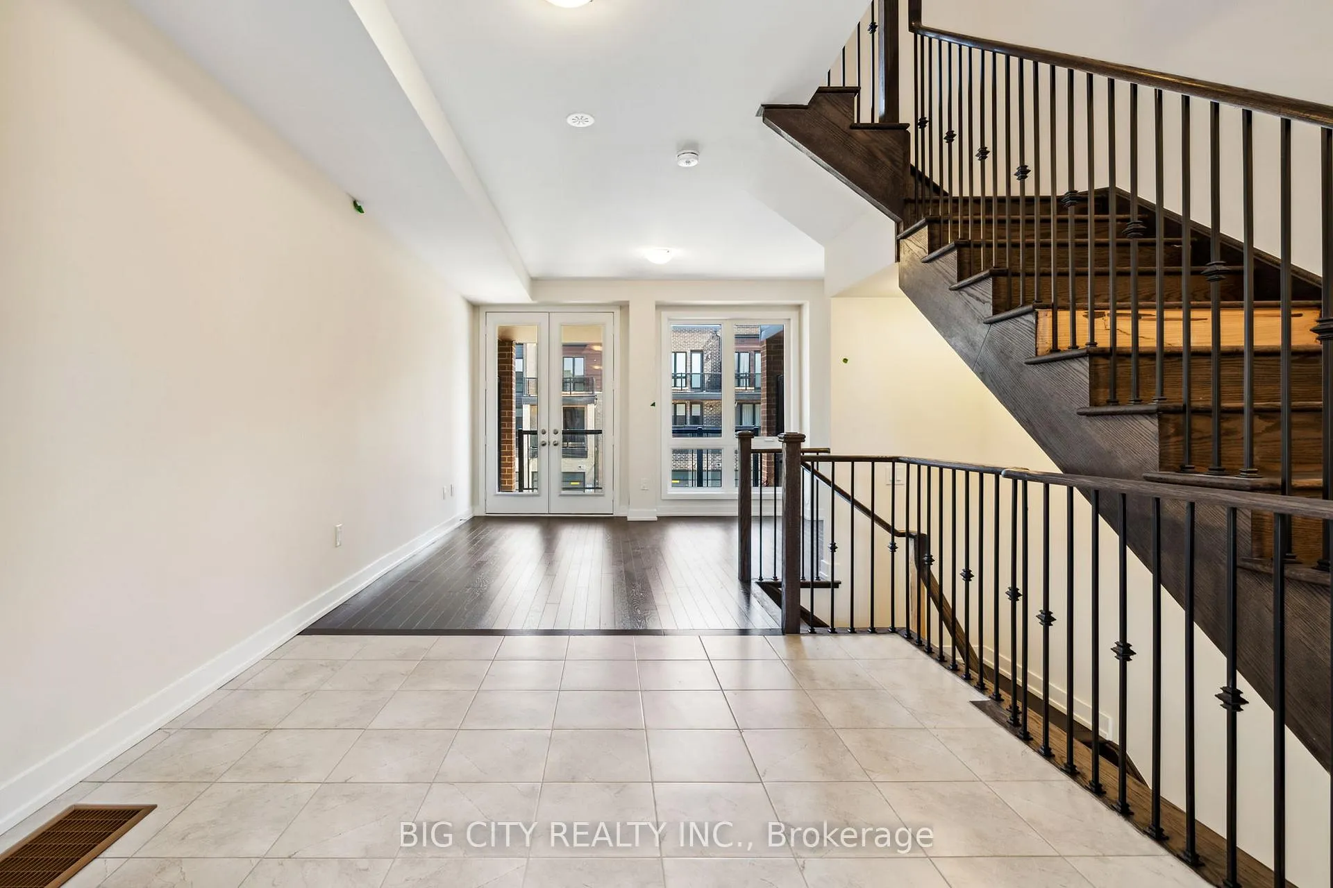 Photo 7 of 101 Stauffer Crescent, Markham, Cornell — HOMEH