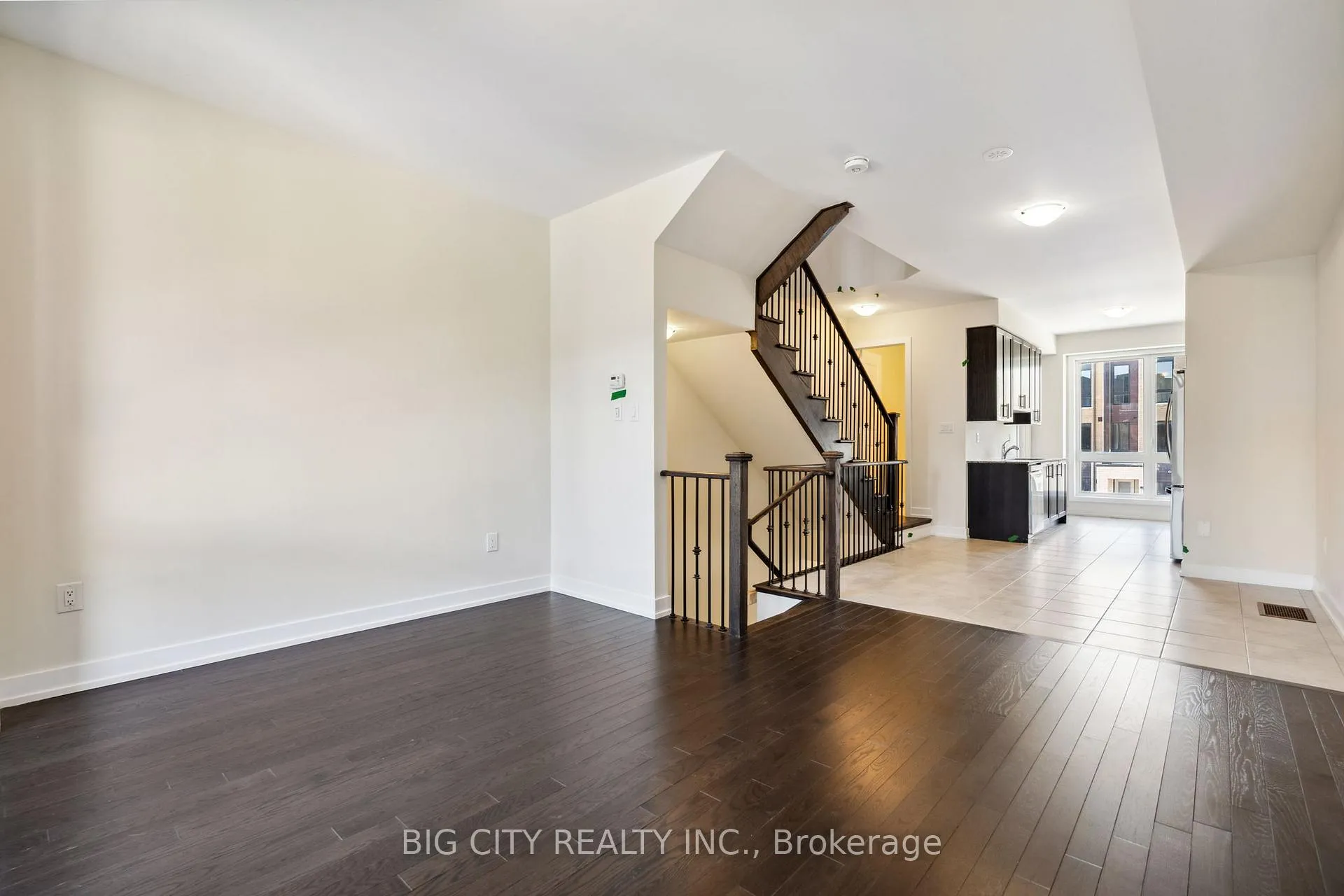 Photo 9 of 101 Stauffer Crescent, Markham, Cornell — HOMEH