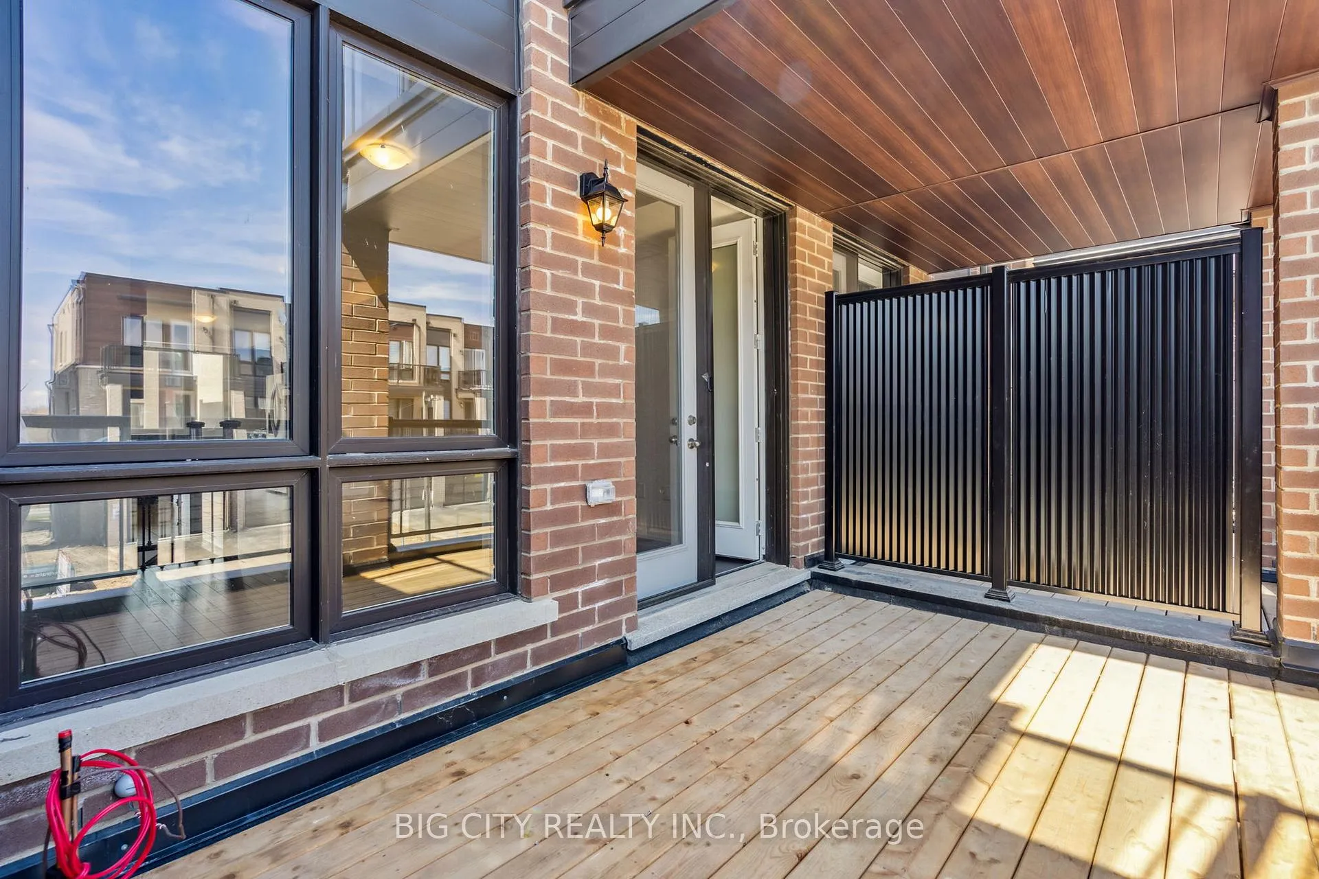 Photo 19 of 101 Stauffer Crescent, Markham, Cornell — HOMEH