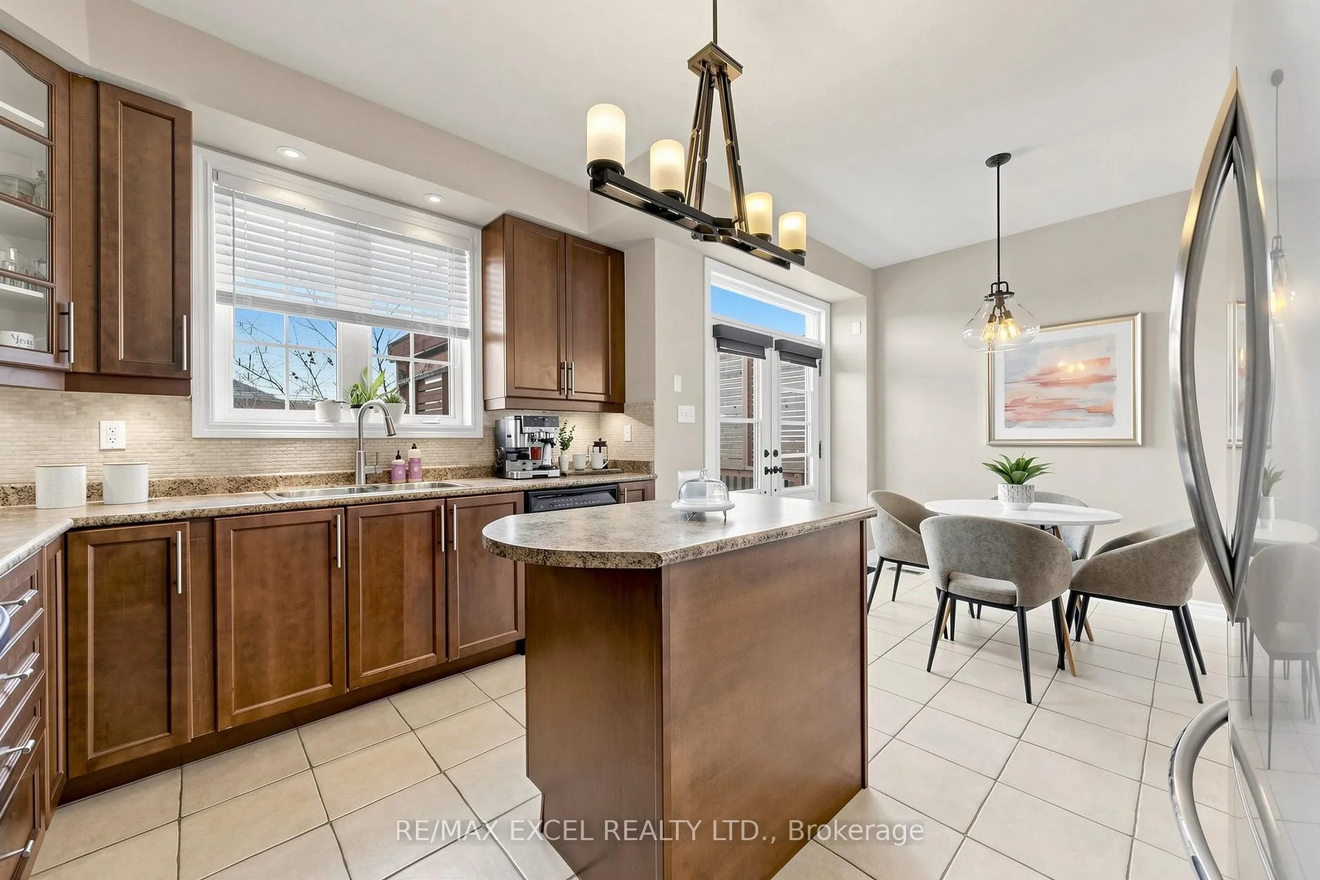 Photo 14 of 9 Evaridge Drive, Markham, Cornell — HOMEH