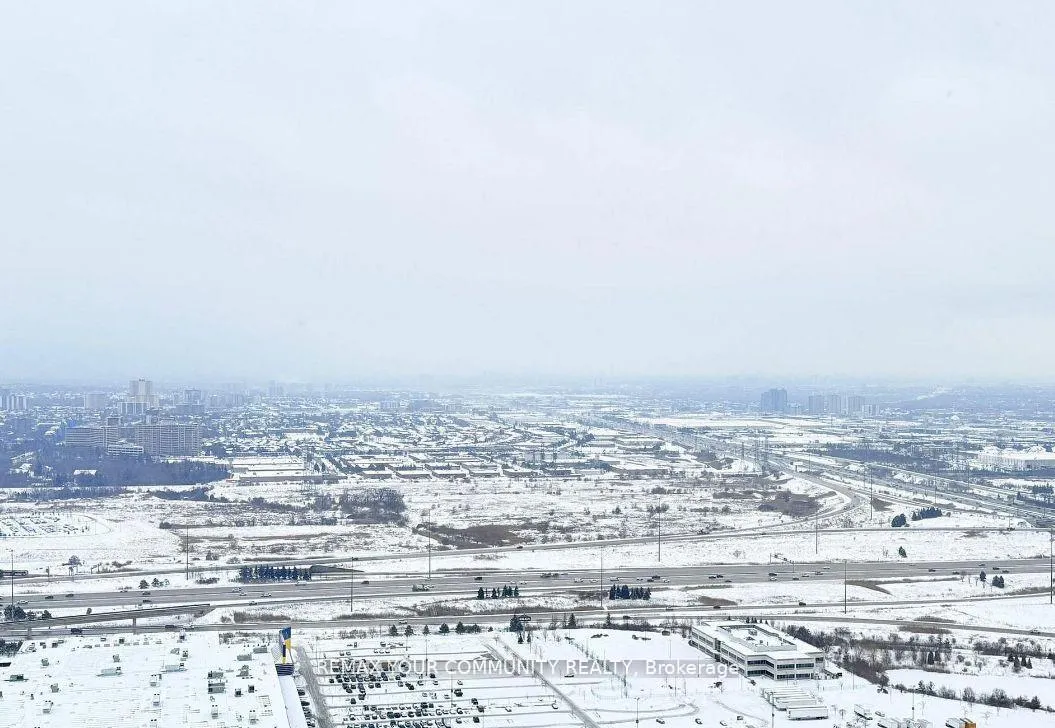 Photo 17 of Unit 4211, 8 Interchange Way, Vaughan, Vaughan Corporate Centre — HOMEH