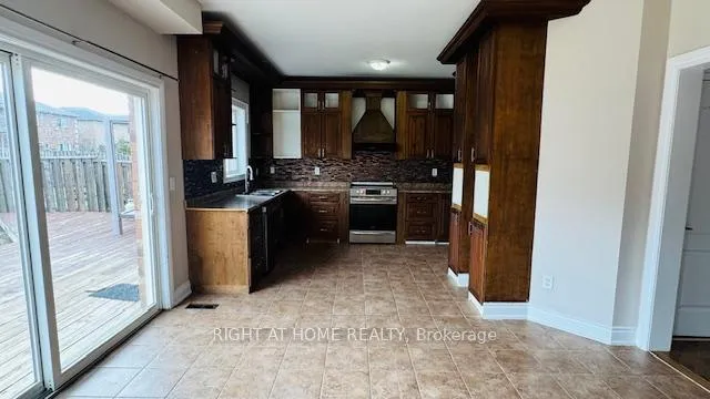 Photo 8 of 1215 Lowrie Street, Innisfil, Alcona — HOMEH