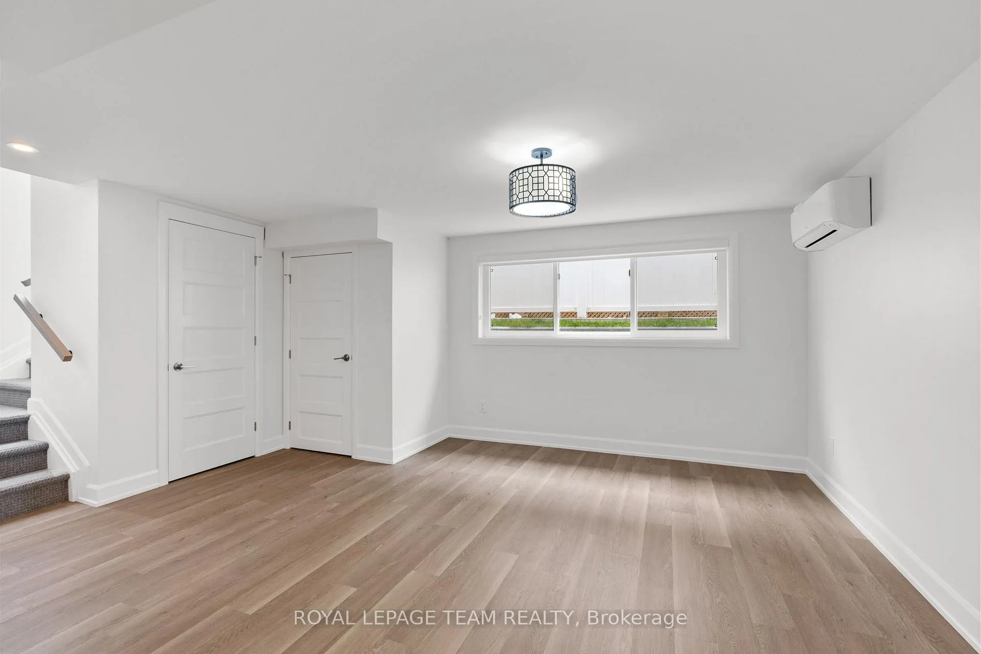 Photo 12 of Unit B, 636 Mutual Street, Ottawa, Castle Heights/Rideau High — HOMEH