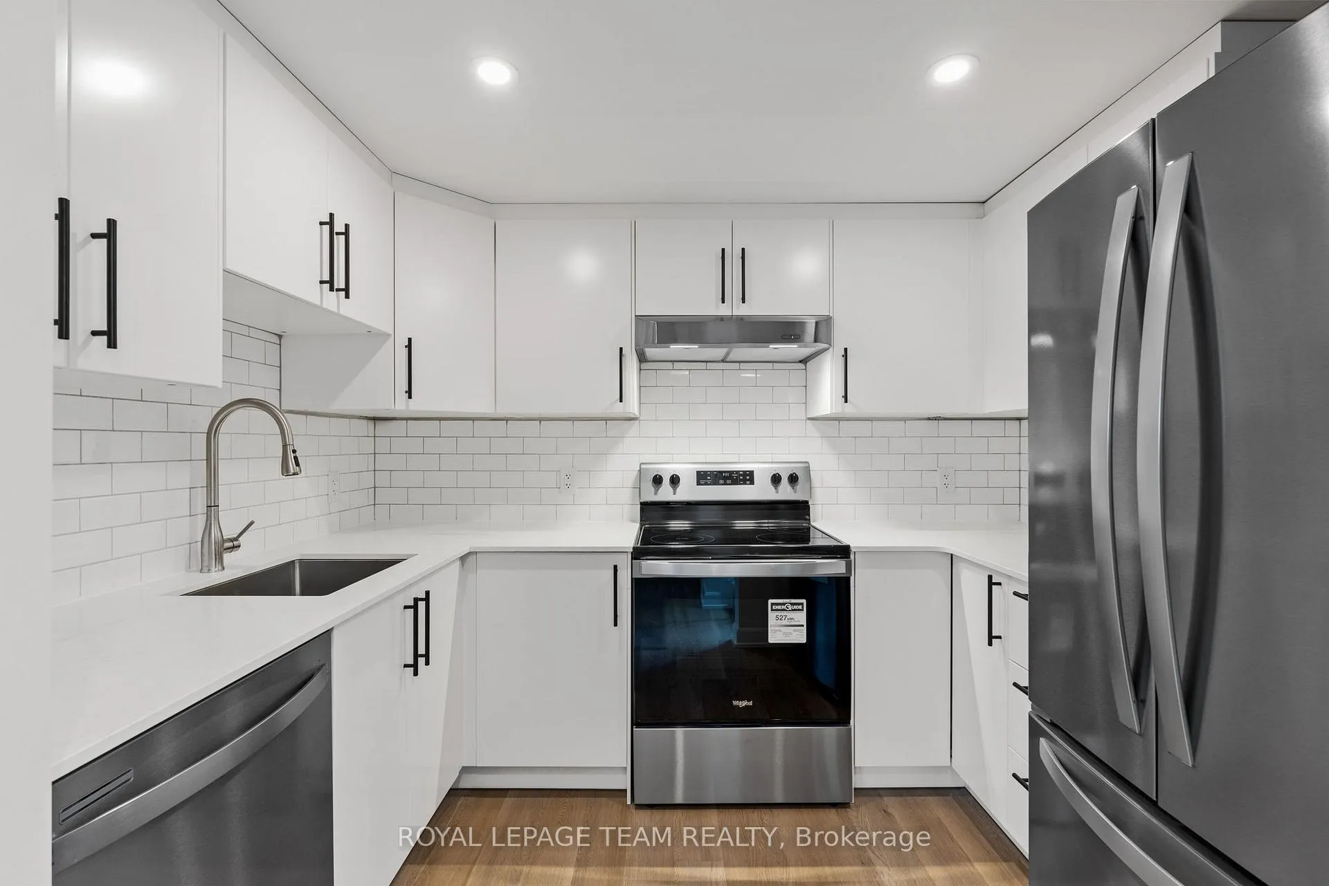 Photo 14 of Unit B, 636 Mutual Street, Ottawa, Castle Heights/Rideau High — HOMEH