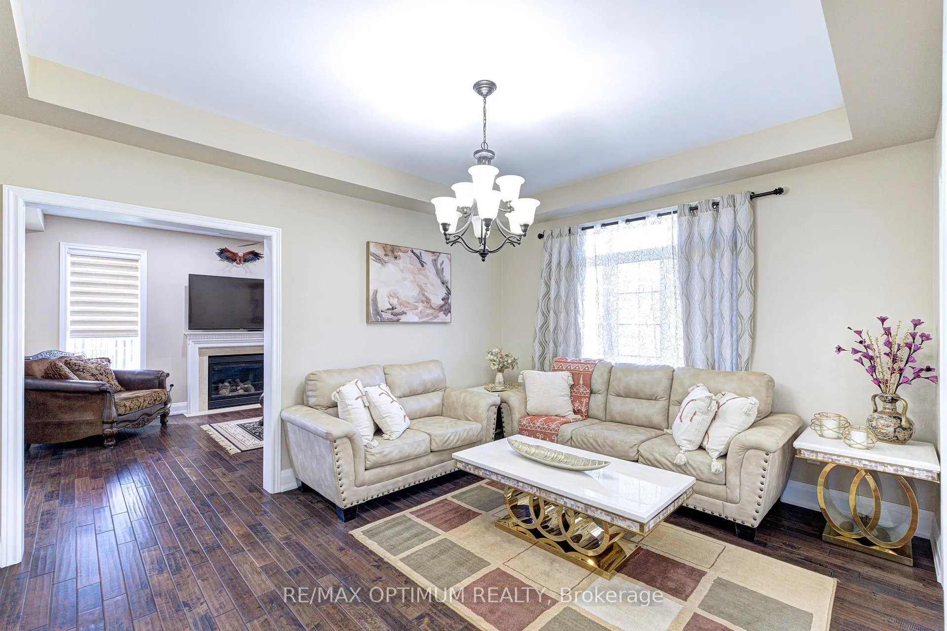 Photo 7 of 169 Barber Drive, Halton Hills, Georgetown — HOMEH
