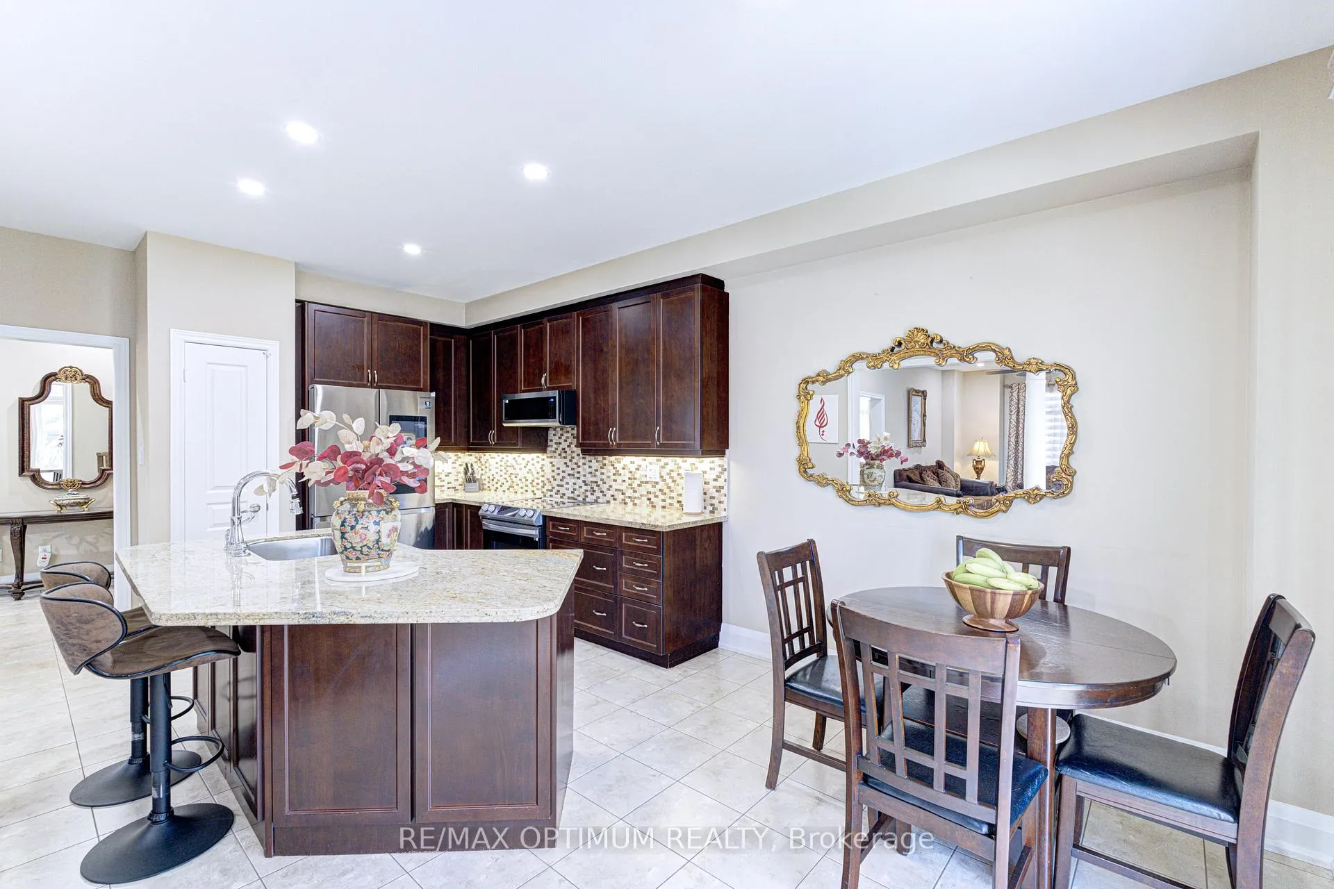 Photo 15 of 169 Barber Drive, Halton Hills, Georgetown — HOMEH
