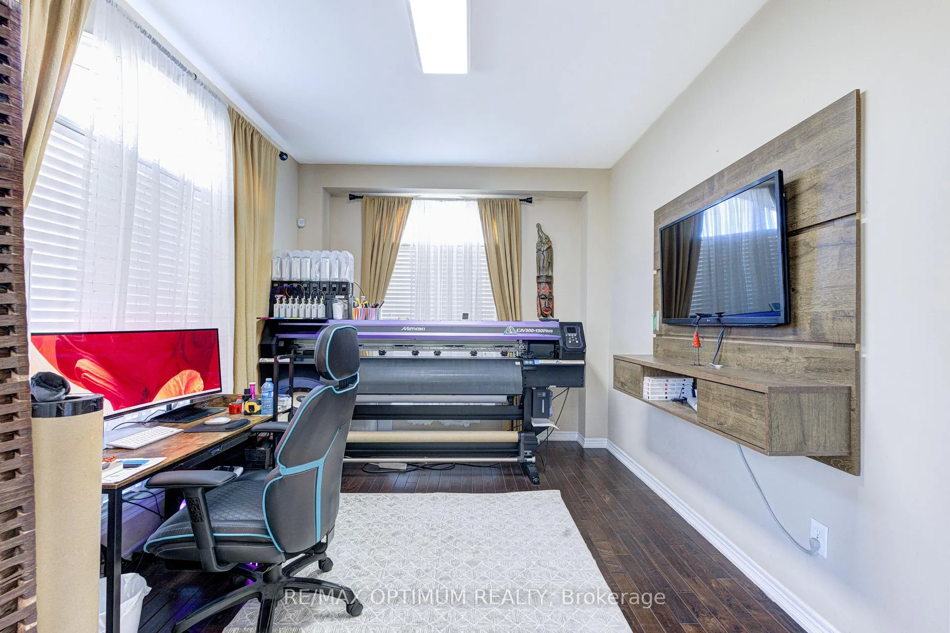 Photo 19 of 169 Barber Drive, Halton Hills, Georgetown — HOMEH