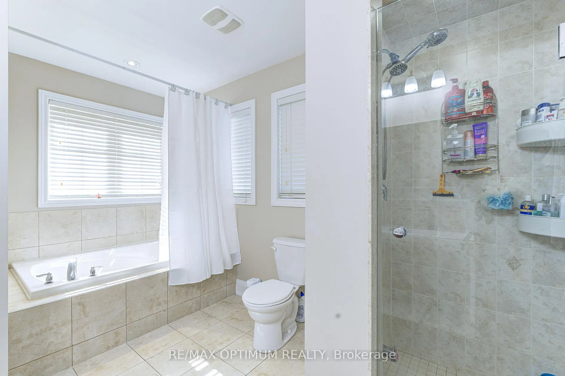 Photo 26 of 169 Barber Drive, Halton Hills, Georgetown — HOMEH