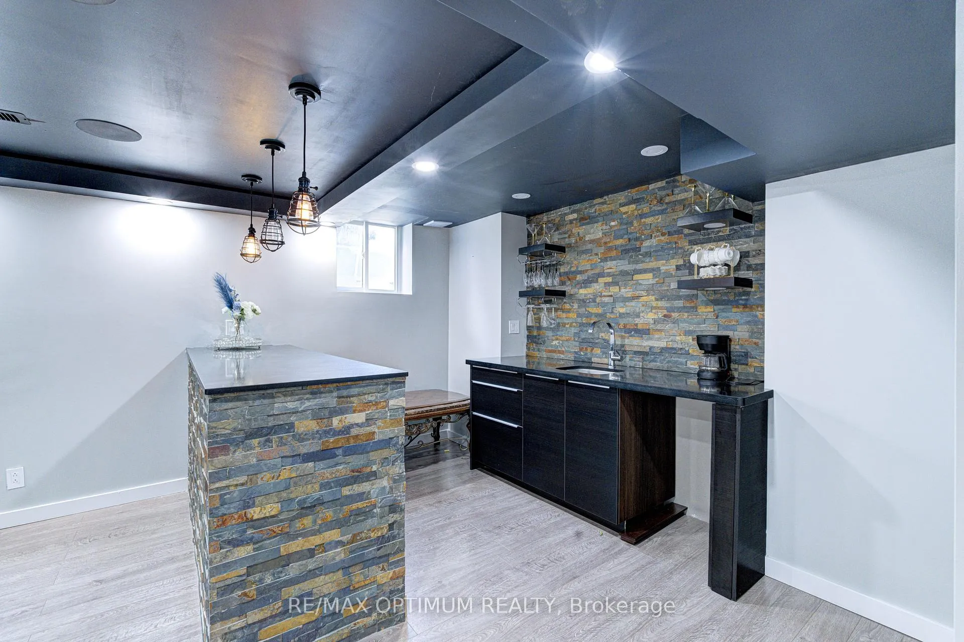 Photo 41 of 169 Barber Drive, Halton Hills, Georgetown — HOMEH