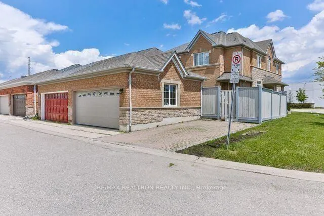 Photo 1 of 20 Forest Run Boulevard, Vaughan, Patterson — HOMEH