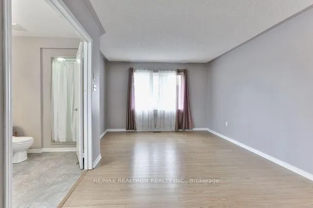 Photo 9 of 20 Forest Run Boulevard, Vaughan, Patterson — HOMEH