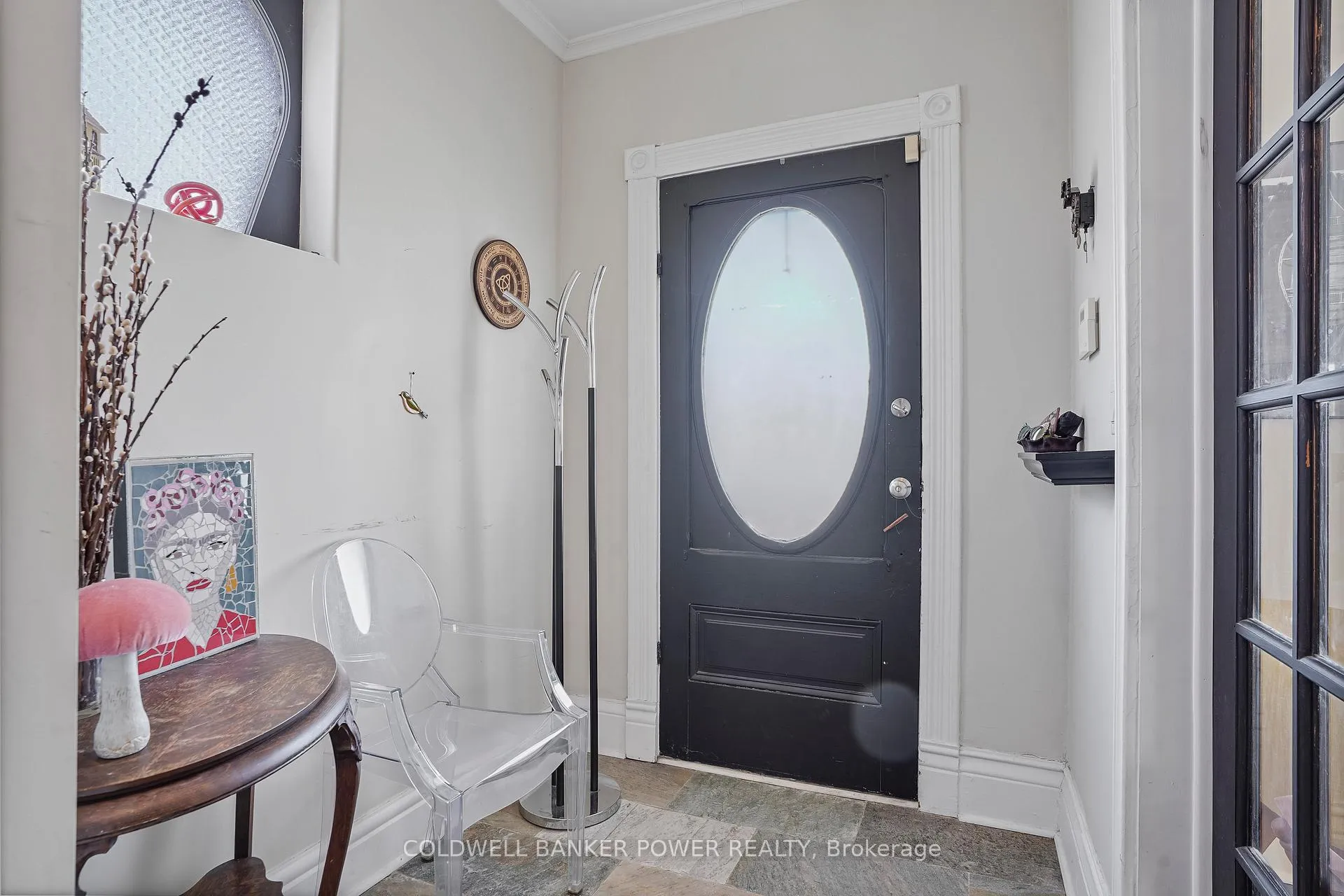 Photo 4 of 357 Wortley Road, London, South G — HOMEH