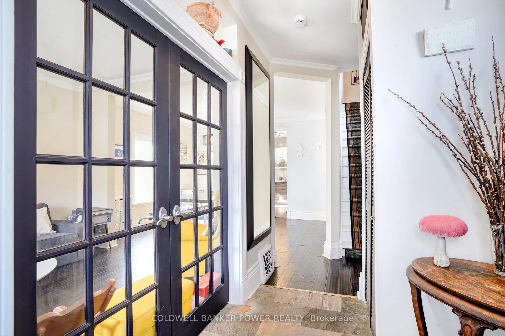 Photo 5 of 357 Wortley Road, London, South G — HOMEH