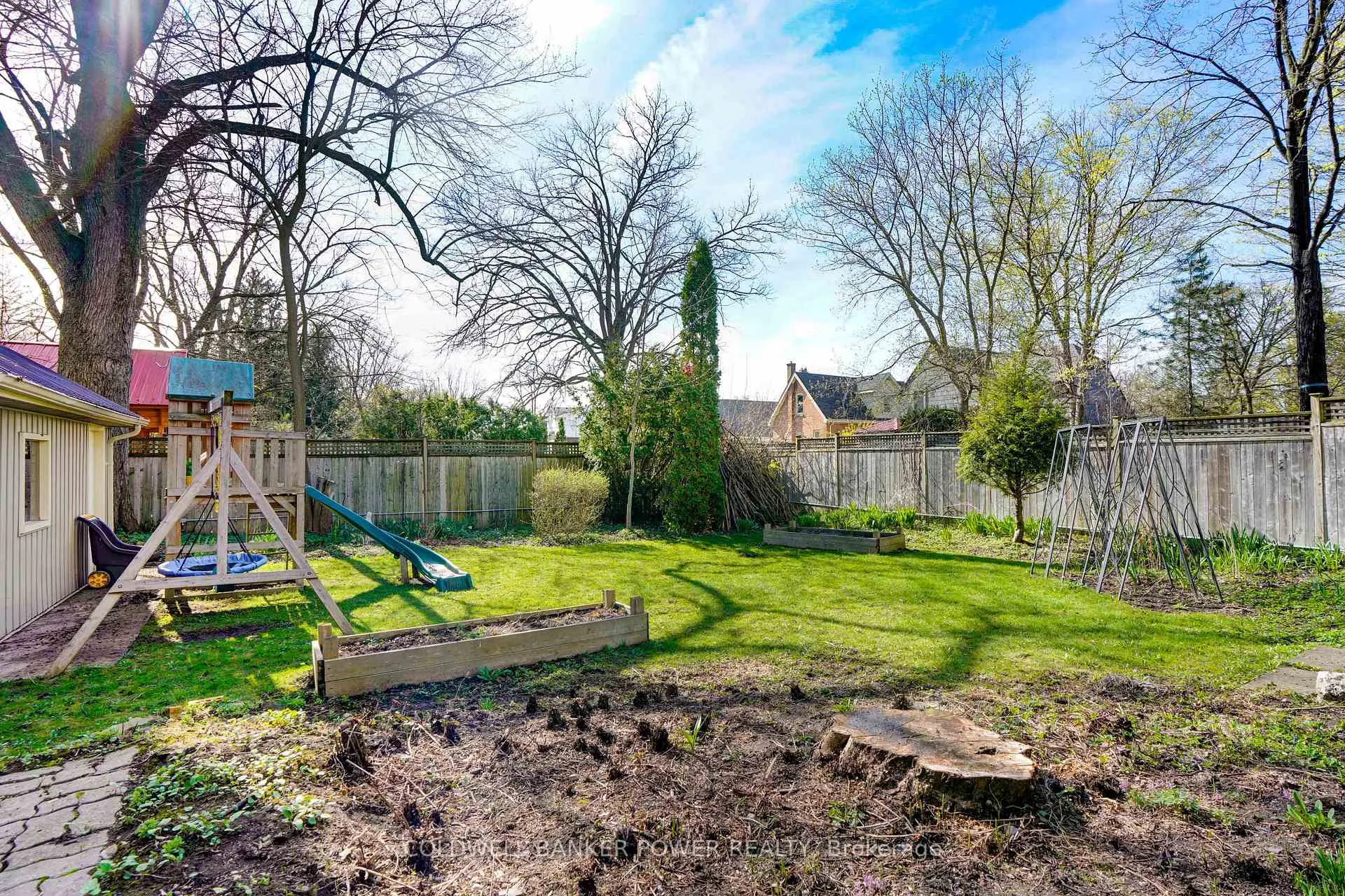 Photo 35 of 357 Wortley Road, London, South G — HOMEH