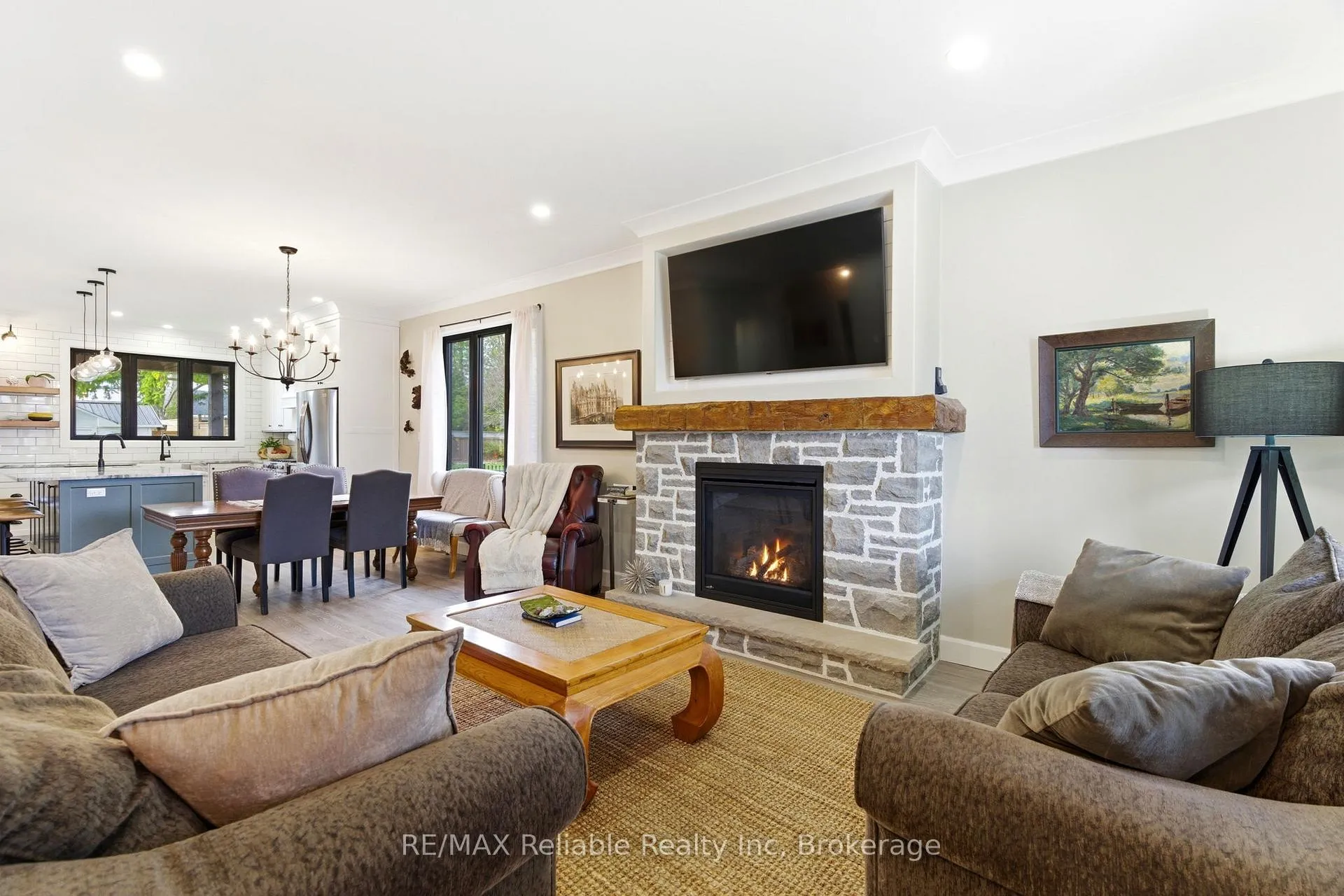 Photo 11 of 69 Ransford Street, Central Huron, Clinton — HOMEH