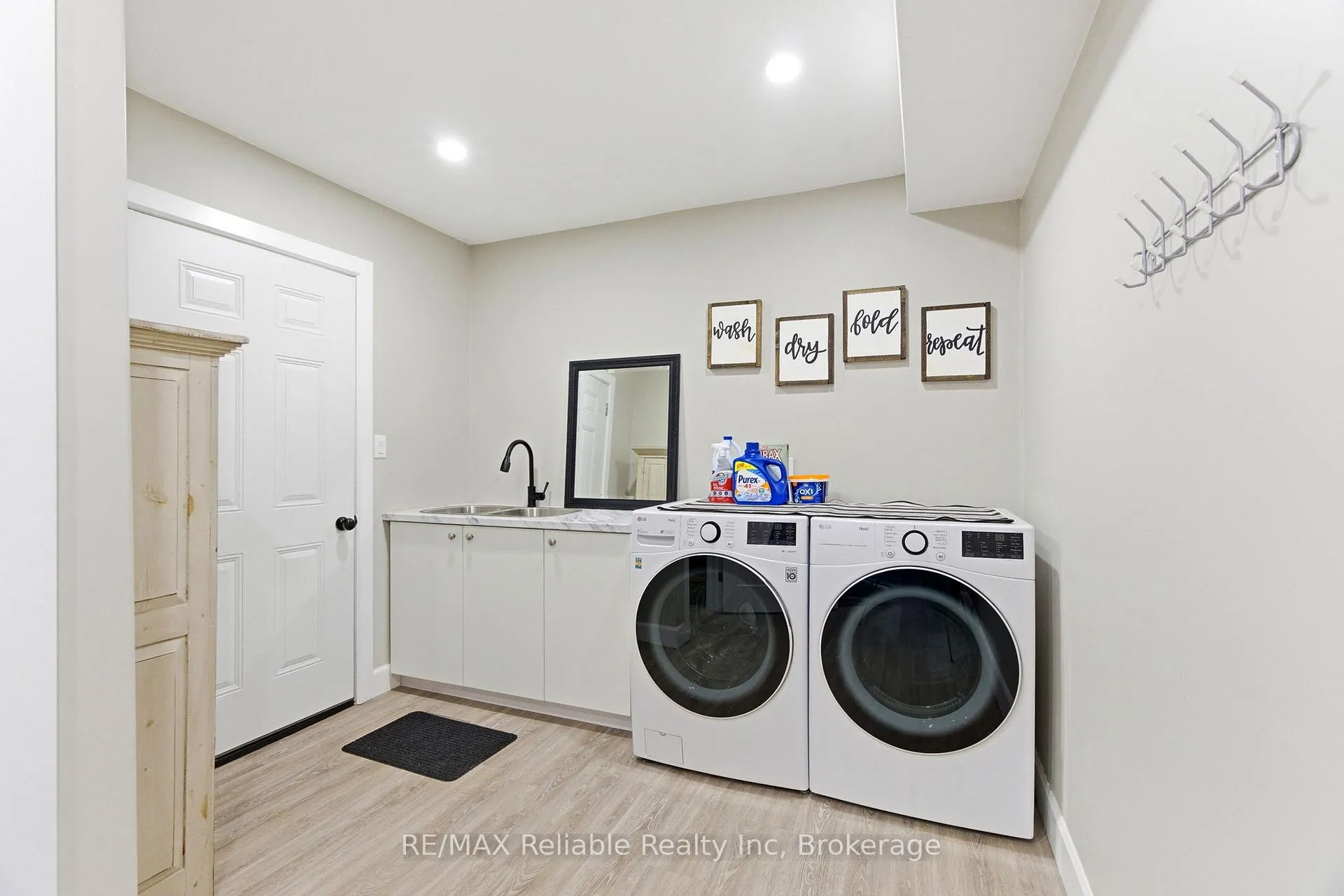 Photo 40 of 69 Ransford Street, Central Huron, Clinton — HOMEH
