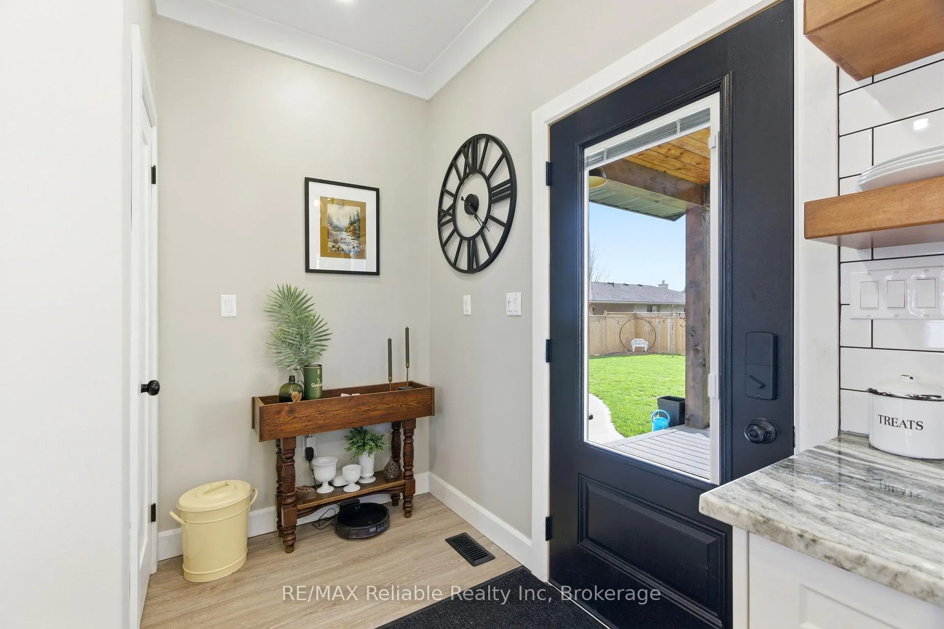 Photo 41 of 69 Ransford Street, Central Huron, Clinton — HOMEH