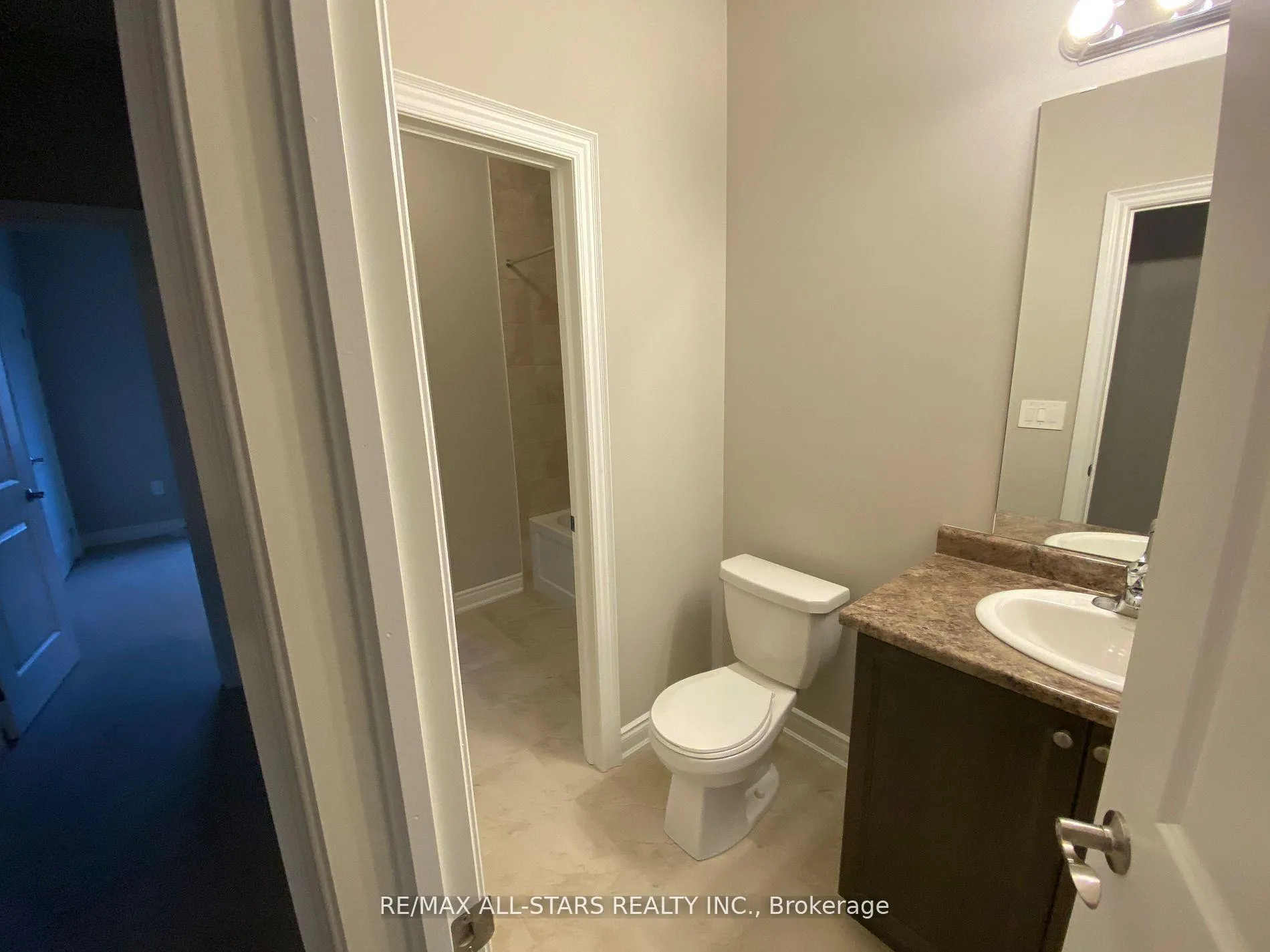 Photo 13 of 38 Shelson Place, Georgina, Sutton & Jackson's Point — HOMEH