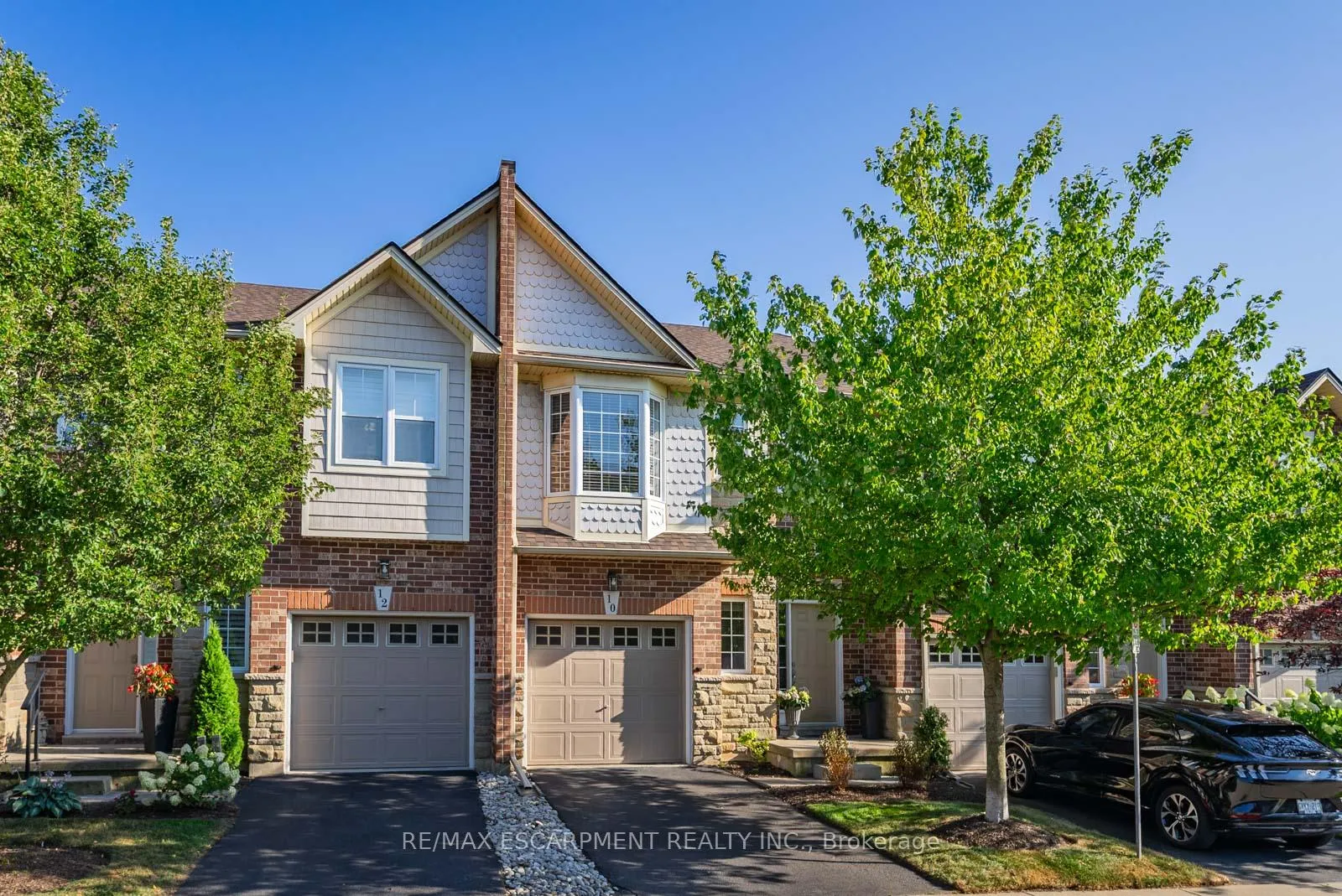 Photo 4 of Unit 4, 10 Liddycoat Lane, Hamilton, Ancaster — HOMEH