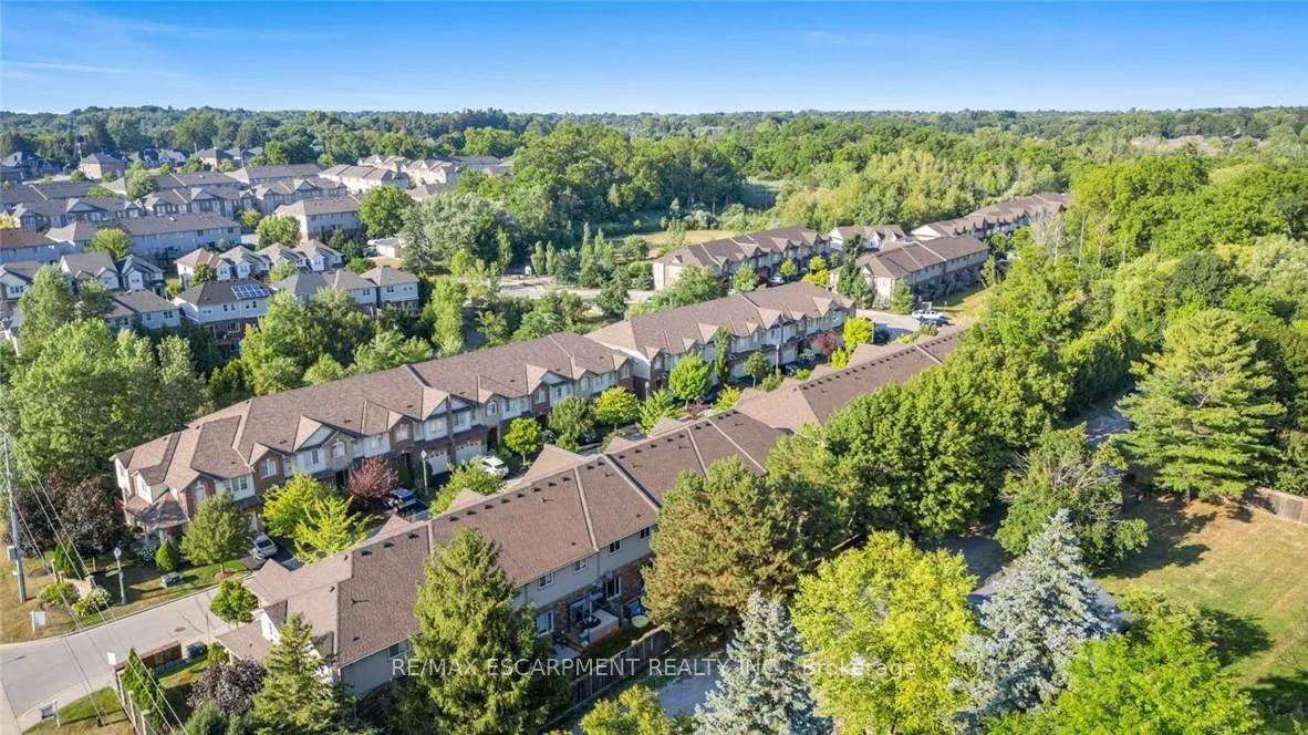 Photo 47 of Unit 4, 10 Liddycoat Lane, Hamilton, Ancaster — HOMEH