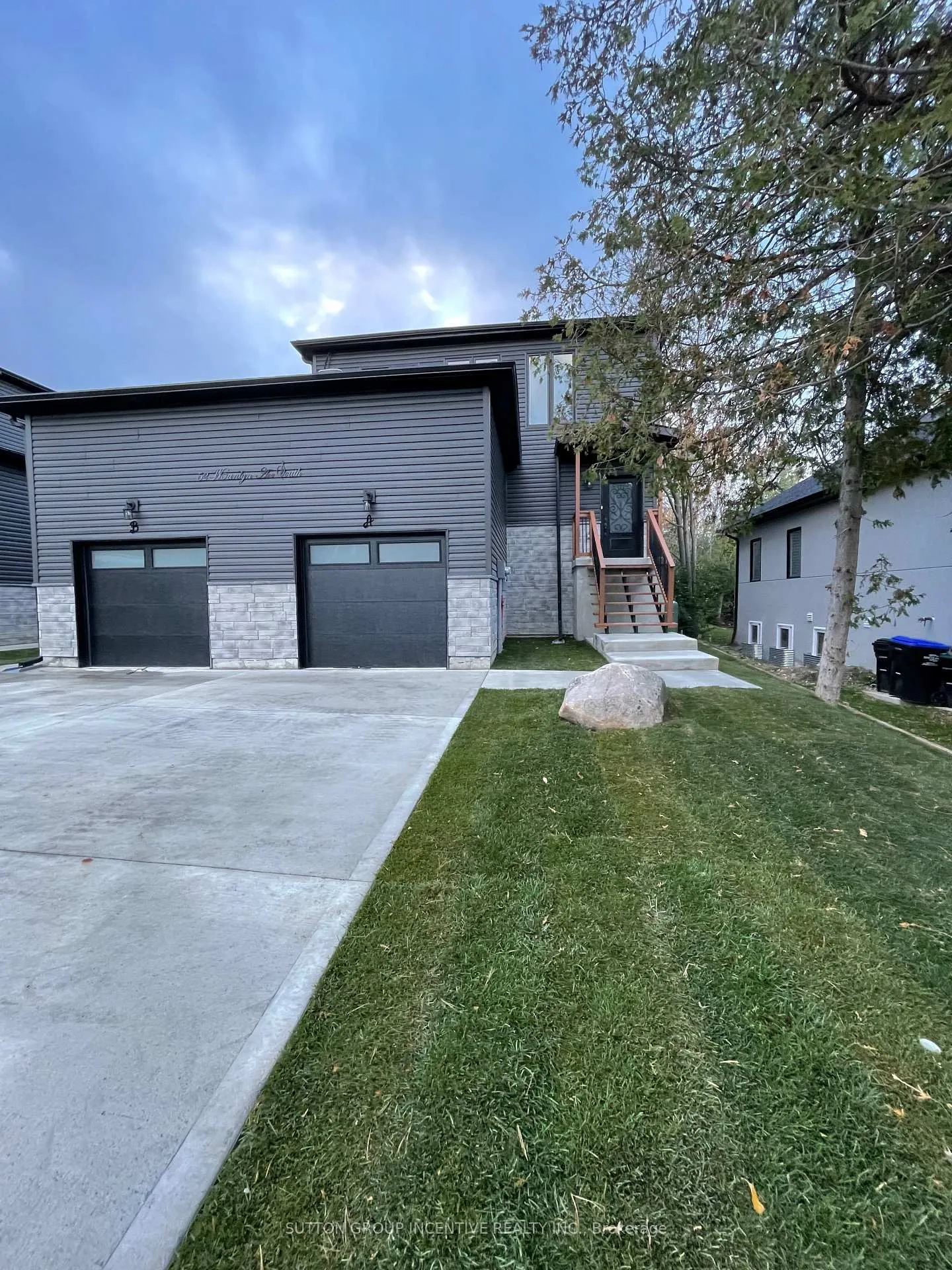 Photo of 52 Marilyn Avenue S