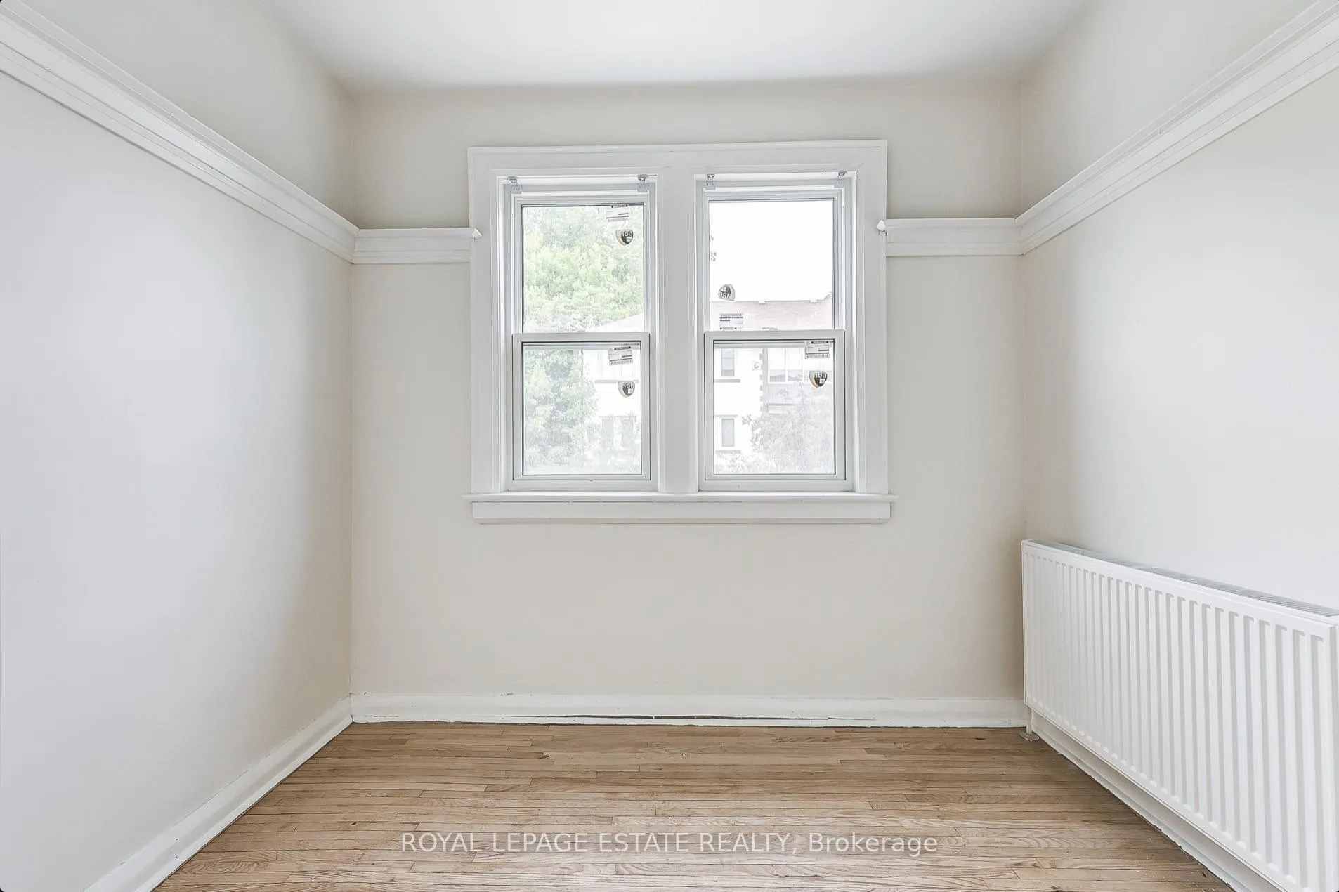Photo 19 of 44 Wineva Avenue, Toronto, The Beaches — HOMEH