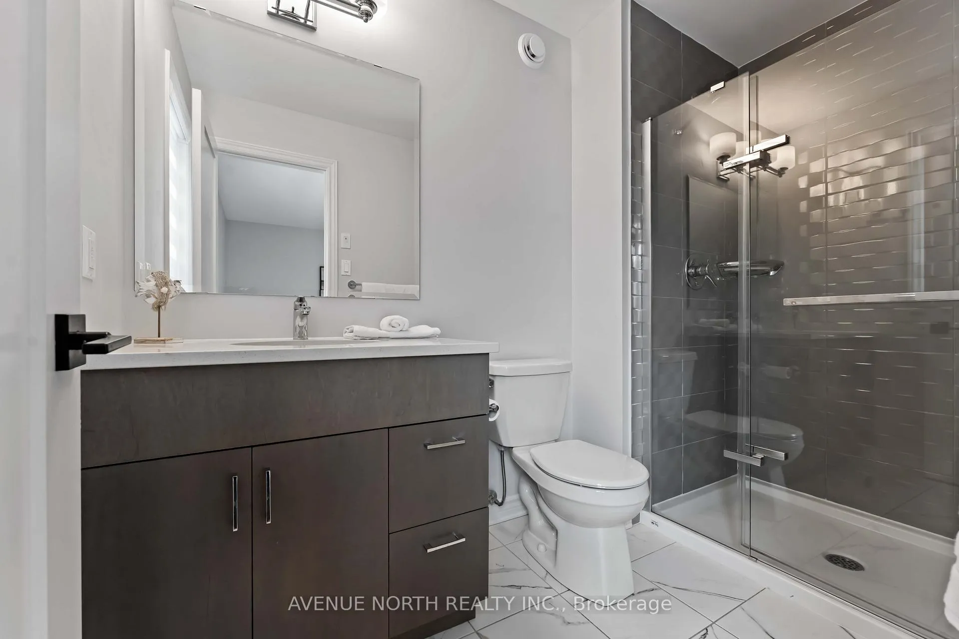 Photo 29 of 711 Moonflower Crescent, Ottawa, Blossom Park/Kemp Park/Findlay Creek — HOMEH