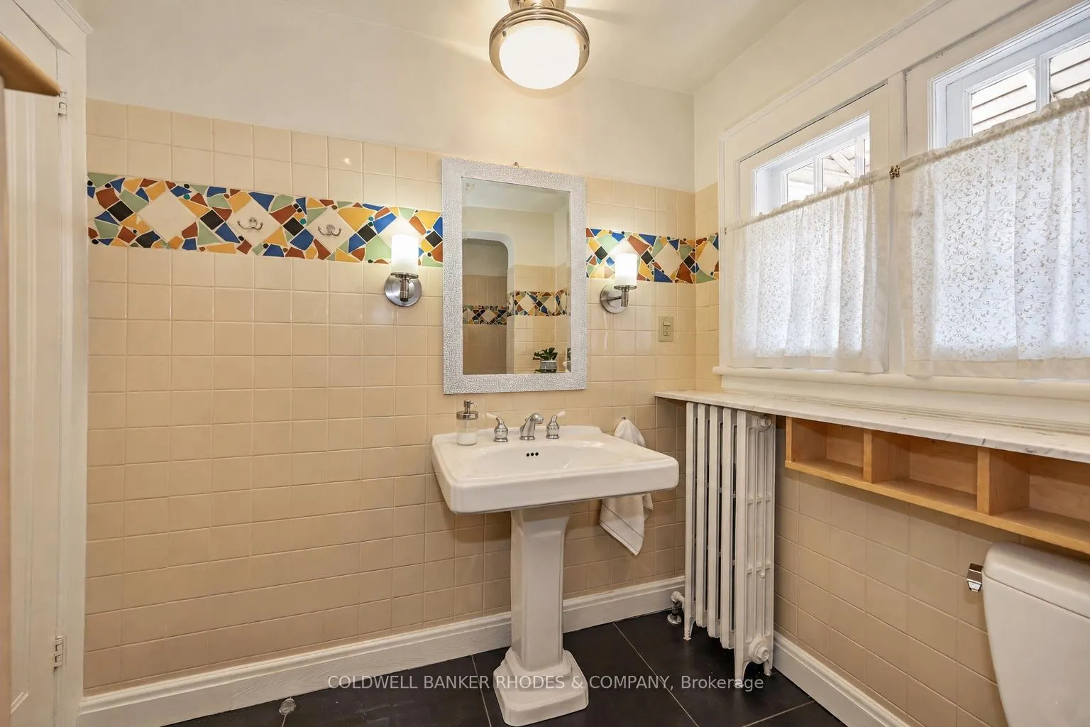 Photo 25 of 592 Besserer Street, Ottawa, Sandy Hill — HOMEH