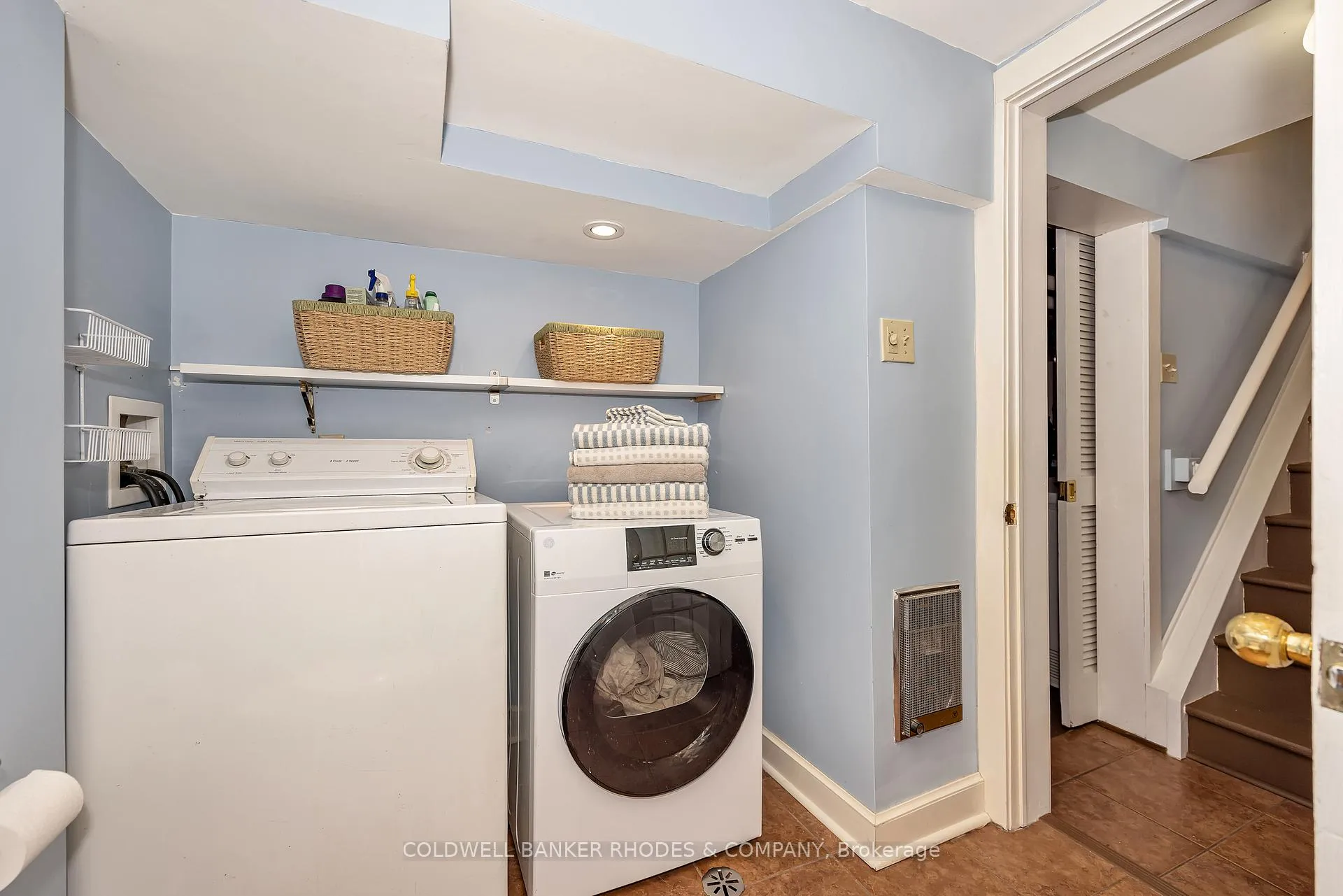 Photo 35 of 592 Besserer Street, Ottawa, Sandy Hill — HOMEH