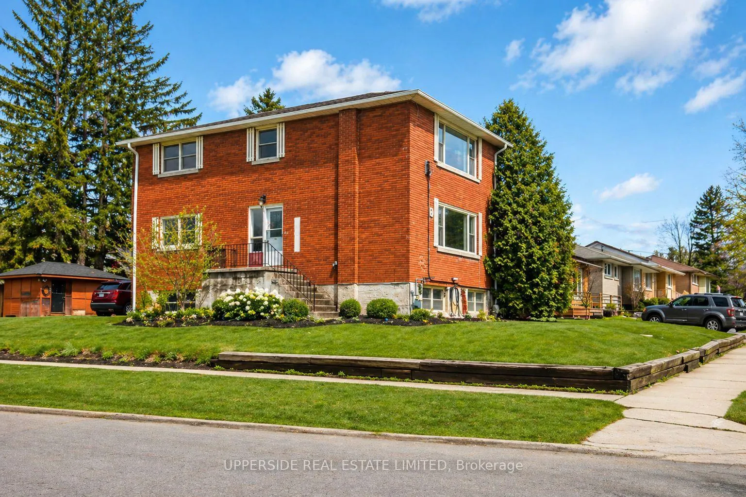 Photo 9 of 7 Balmoral Drive, Kitchener, Westmount - Kitchener — HOMEH