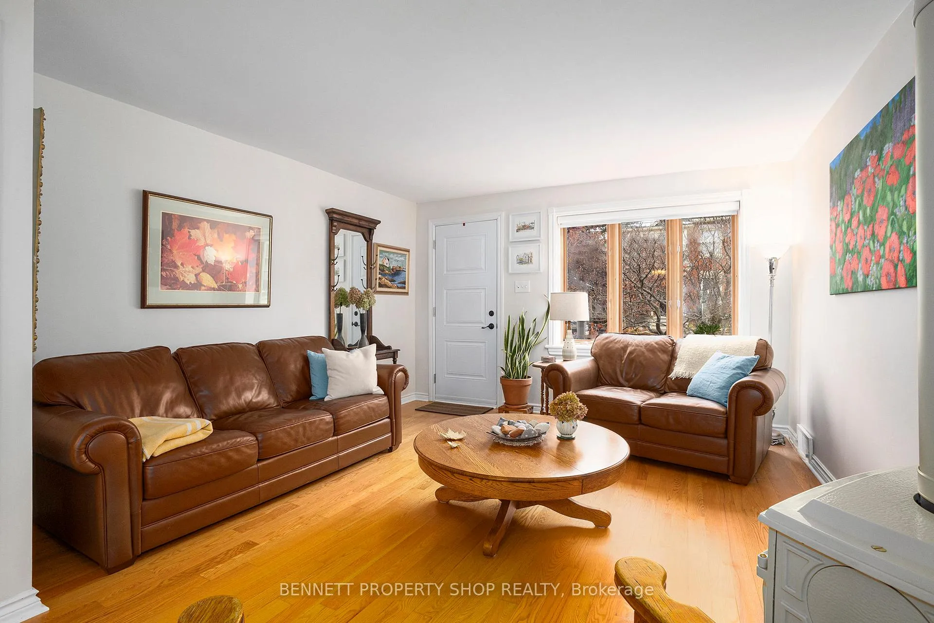 Photo 7 of 140 Drummond Street, Ottawa, Ottawa East — HOMEH