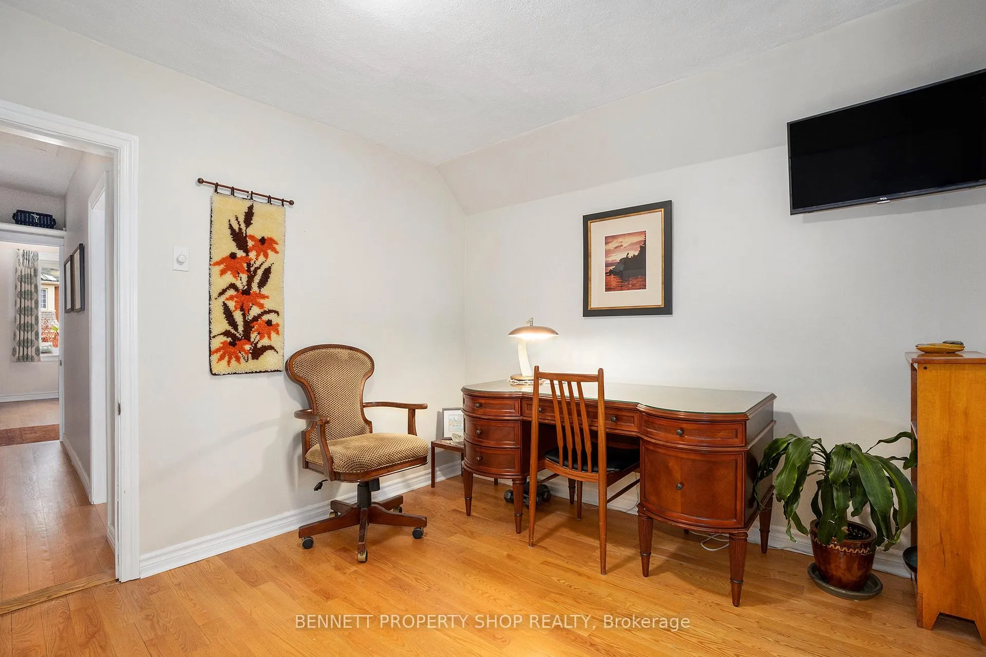 Photo 21 of 140 Drummond Street, Ottawa, Ottawa East — HOMEH