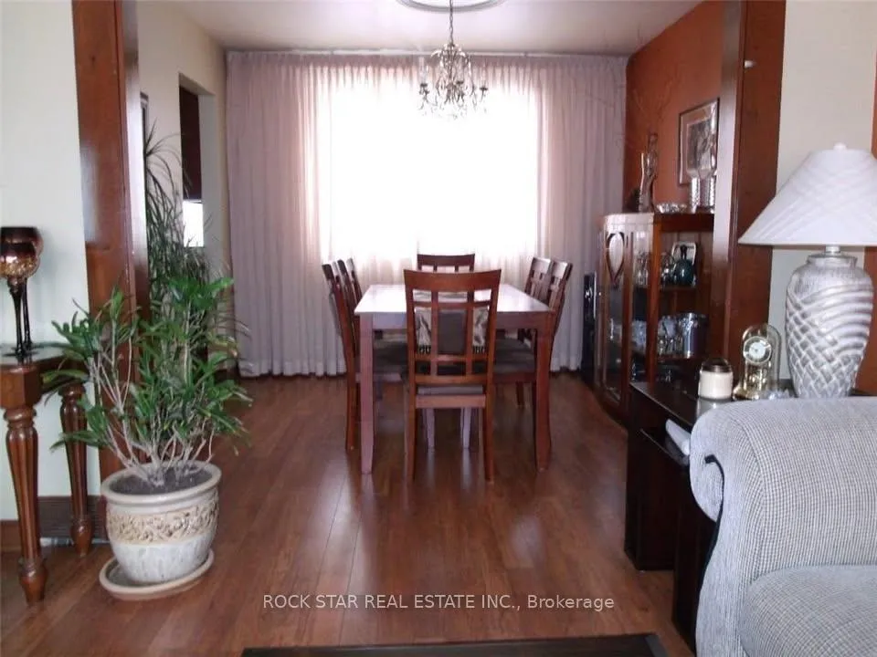 Photo 4 of 5905 Hillcrest Crescent, Niagara Falls, Church's Lane — HOMEH