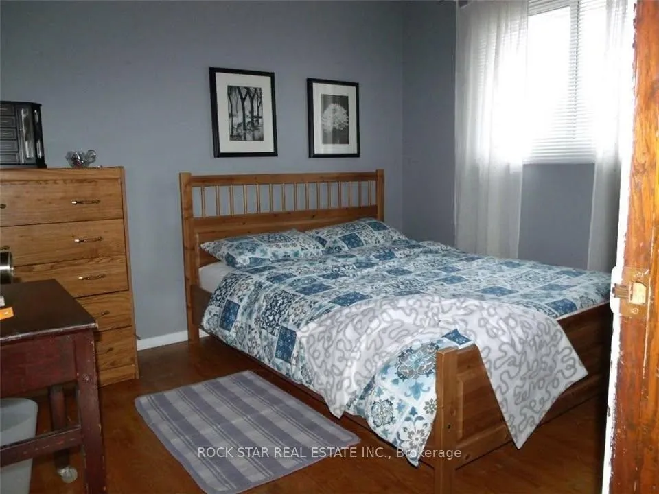 Photo 14 of 5905 Hillcrest Crescent, Niagara Falls, Church's Lane — HOMEH
