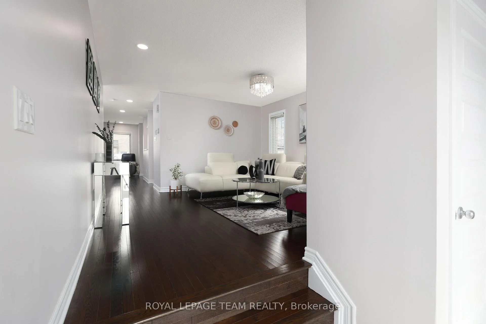 Photo 7 of 220 Mission Trail Crescent, Ottawa, Kanata - Kanata Lakes/Heritage Hills — HOMEH