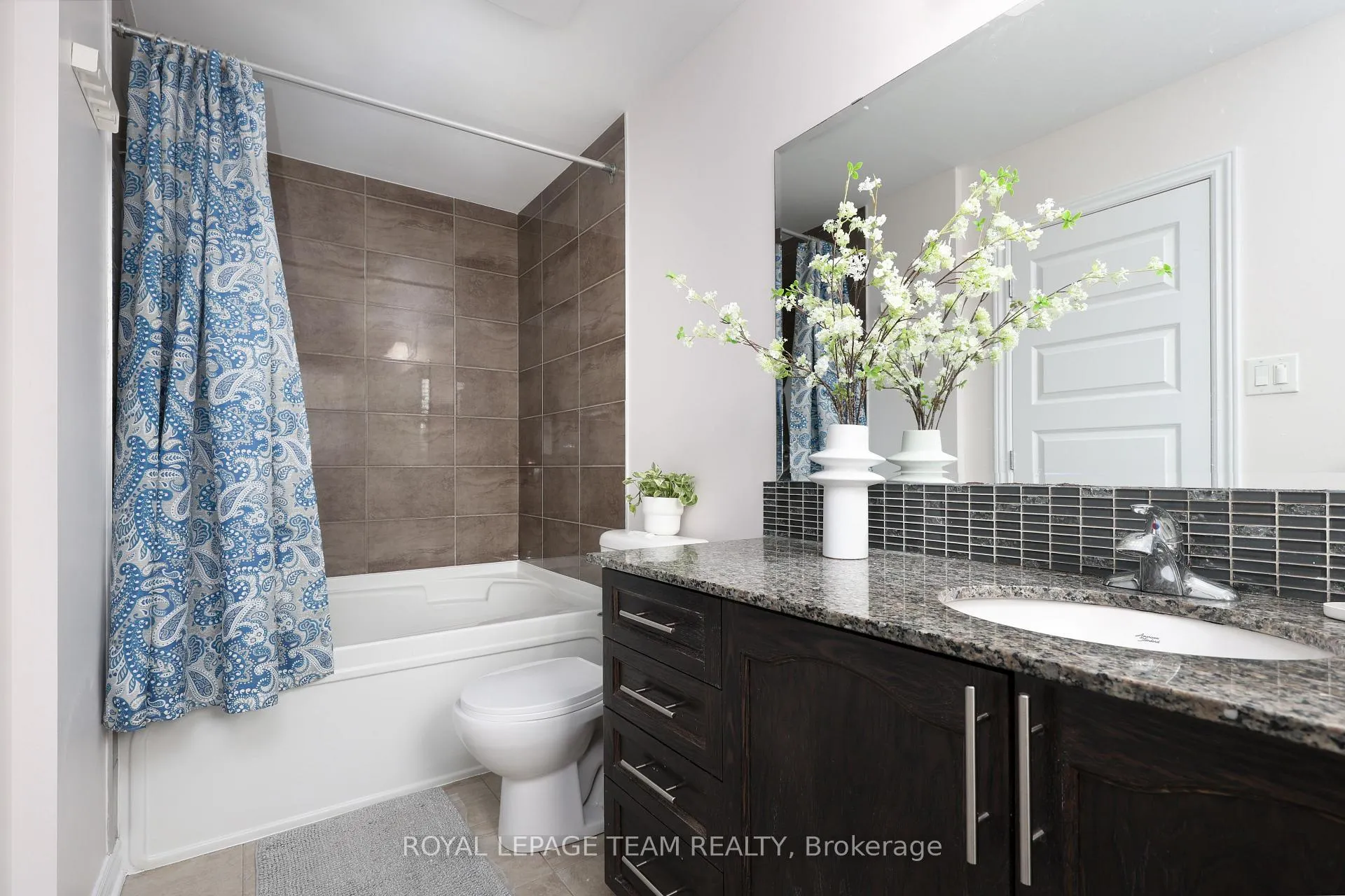 Photo 27 of 220 Mission Trail Crescent, Ottawa, Kanata - Kanata Lakes/Heritage Hills — HOMEH
