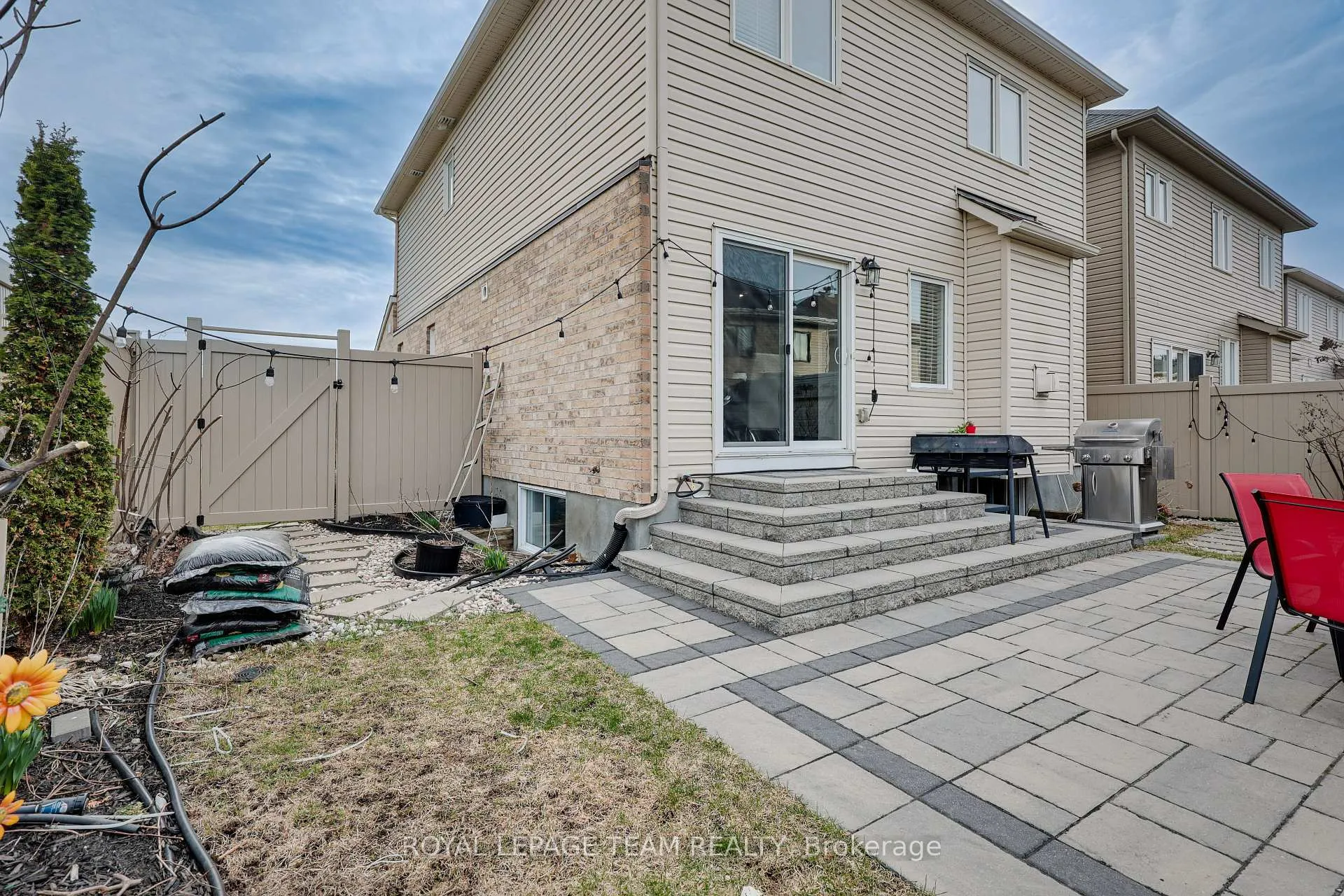 Photo 46 of 220 Mission Trail Crescent, Ottawa, Kanata - Kanata Lakes/Heritage Hills — HOMEH