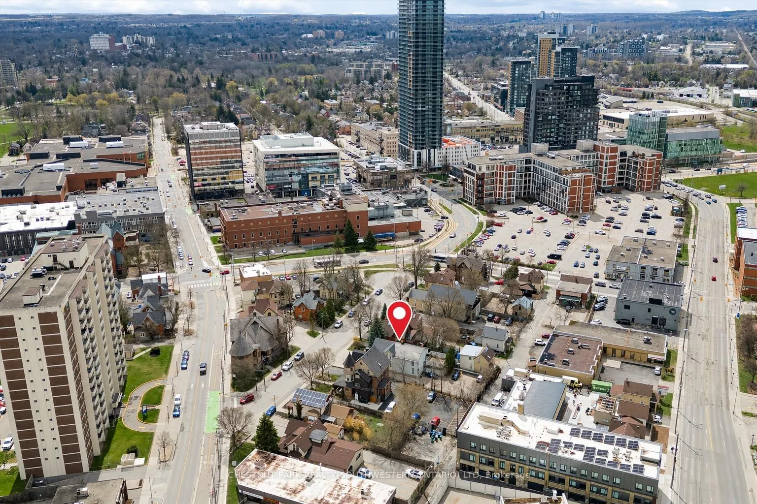Photo 3 of 64 Francis Street N, Kitchener, Civic Centre — HOMEH