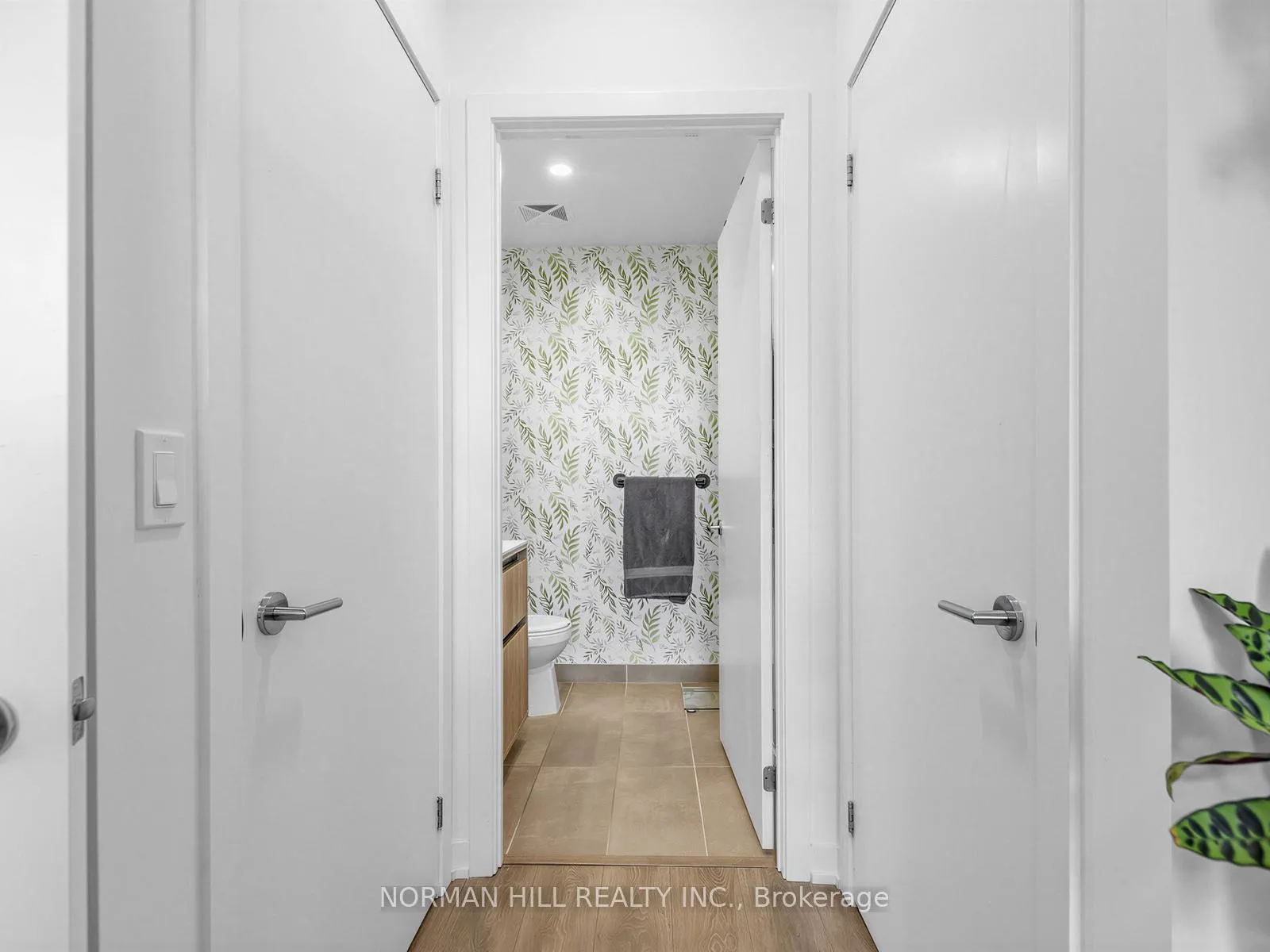 Photo 17 of Unit 701, 7950 Bathurst Street, Vaughan, Beverley Glen — HOMEH