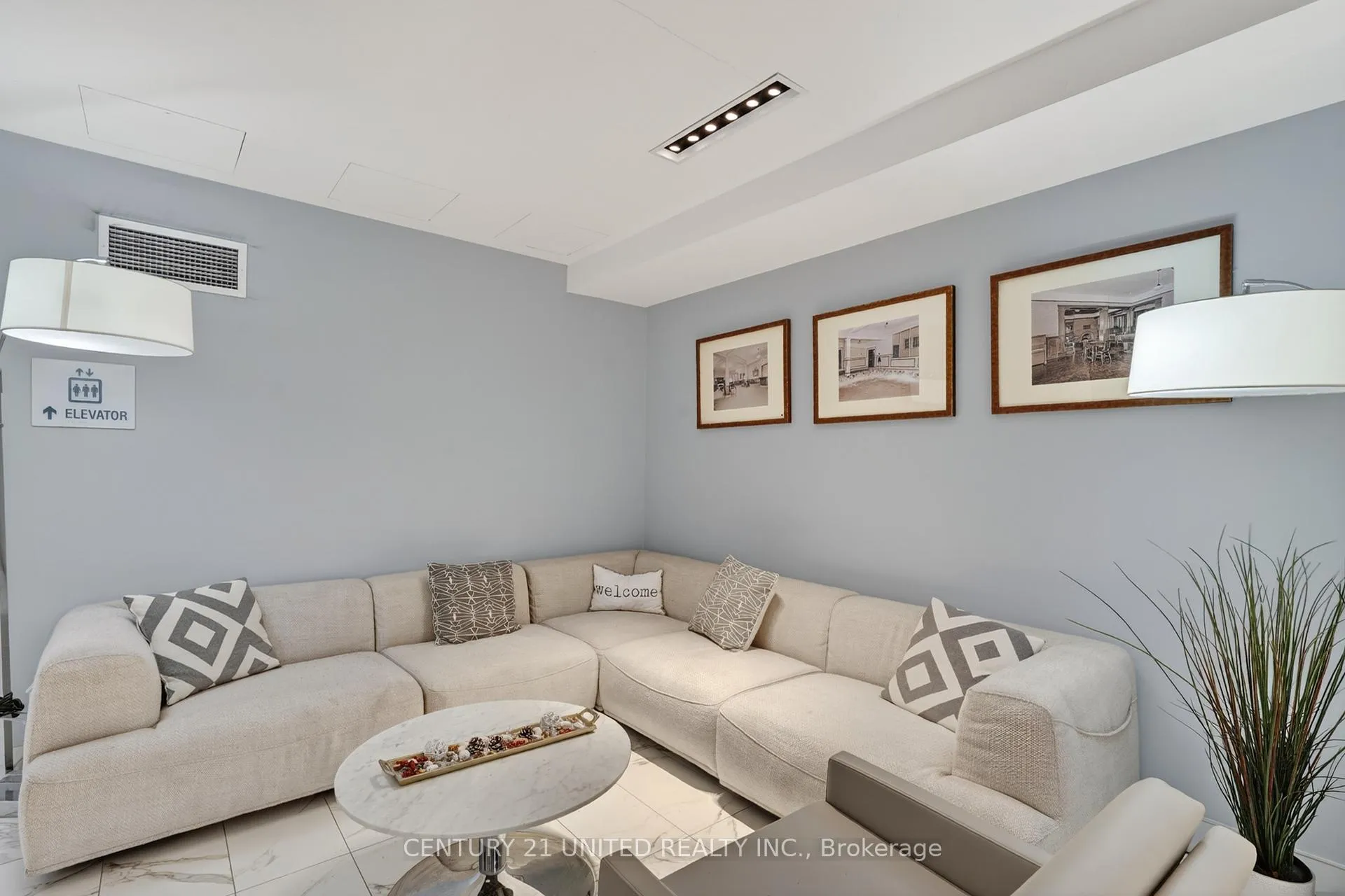 Photo 4 of Unit 416, 475 George Street N, Peterborough, Town Ward 3 — HOMEH